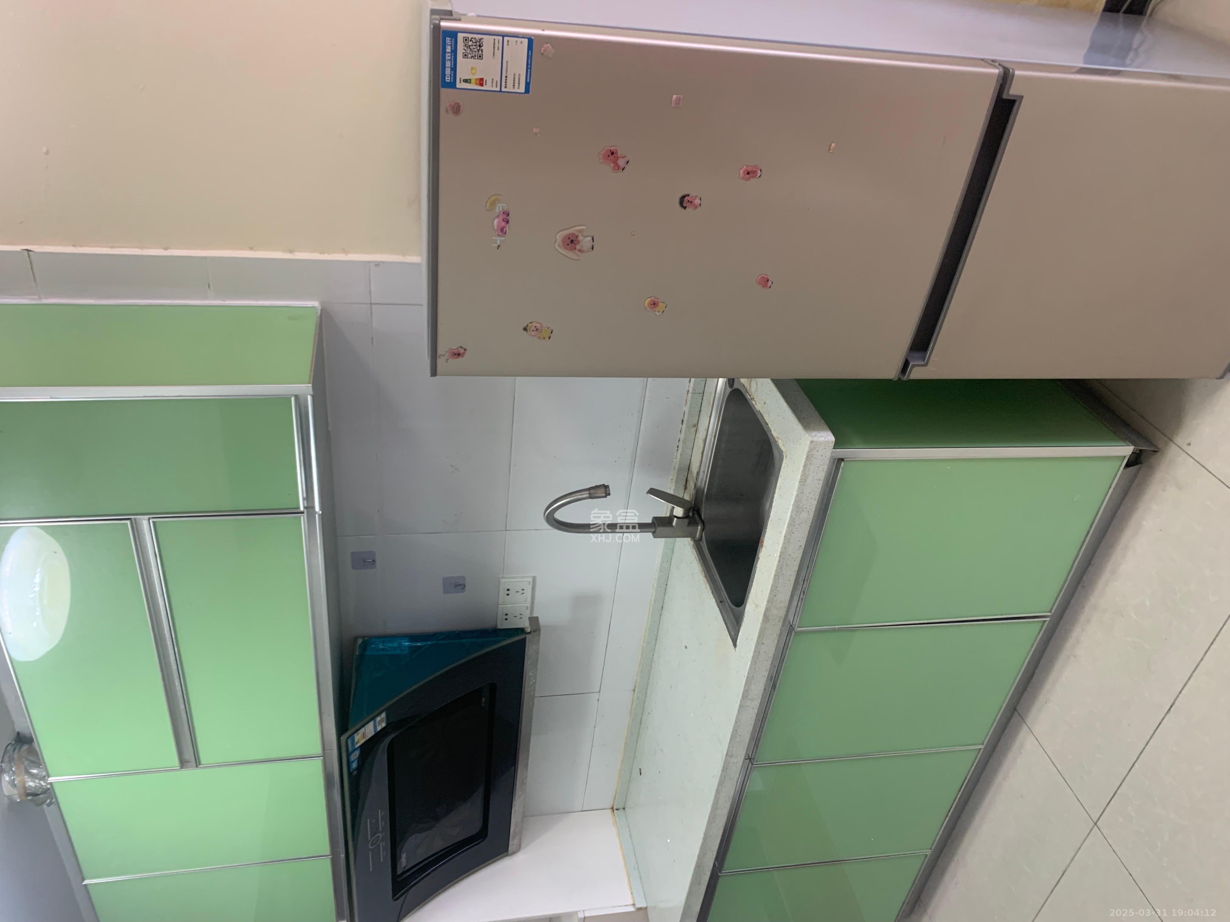 中建芙蓉工社  2室1厅1卫   1600.00元/月室内图