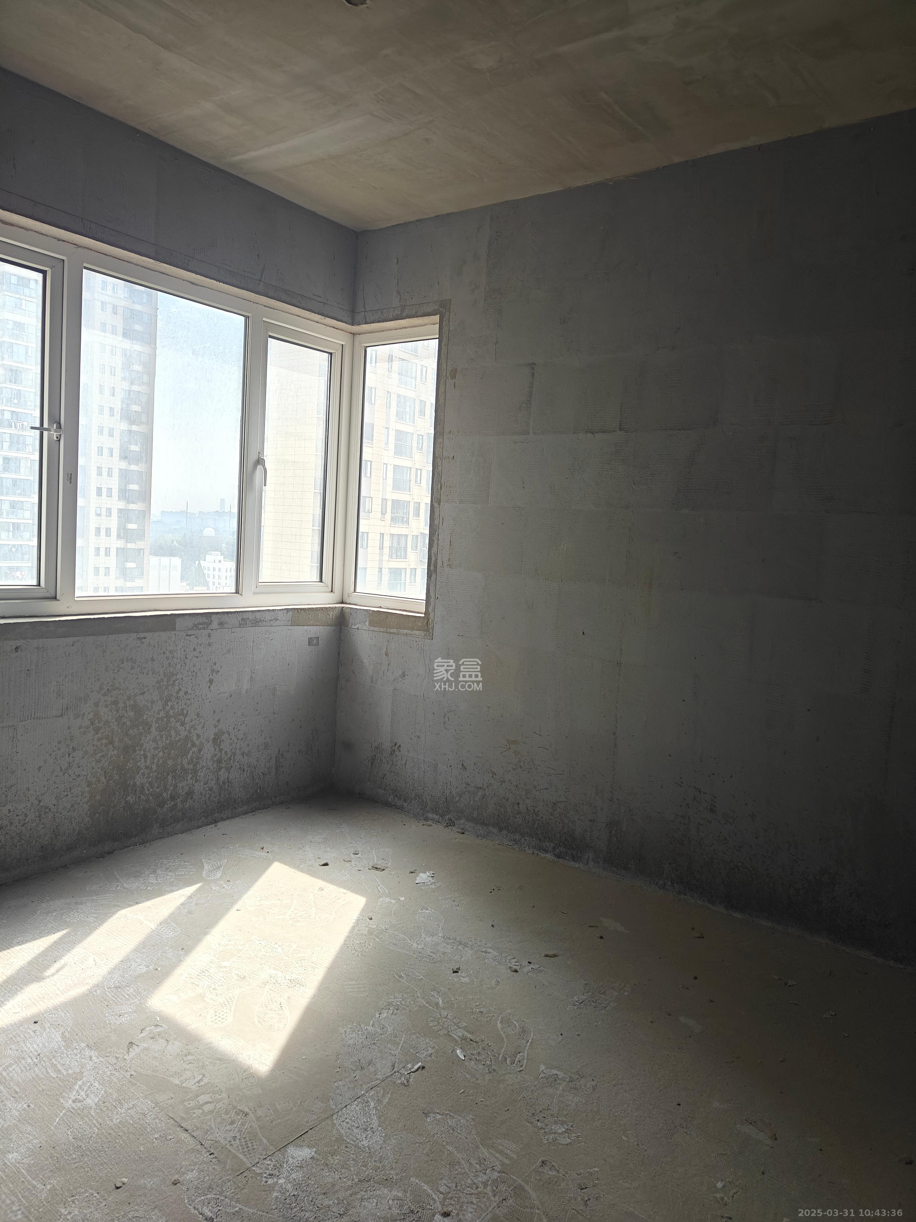 碧桂园翘楚棠 4室2厅2卫 1500.0元/月 碧桂园翘楚棠 4室2厅2卫 1500.0元/月室内图