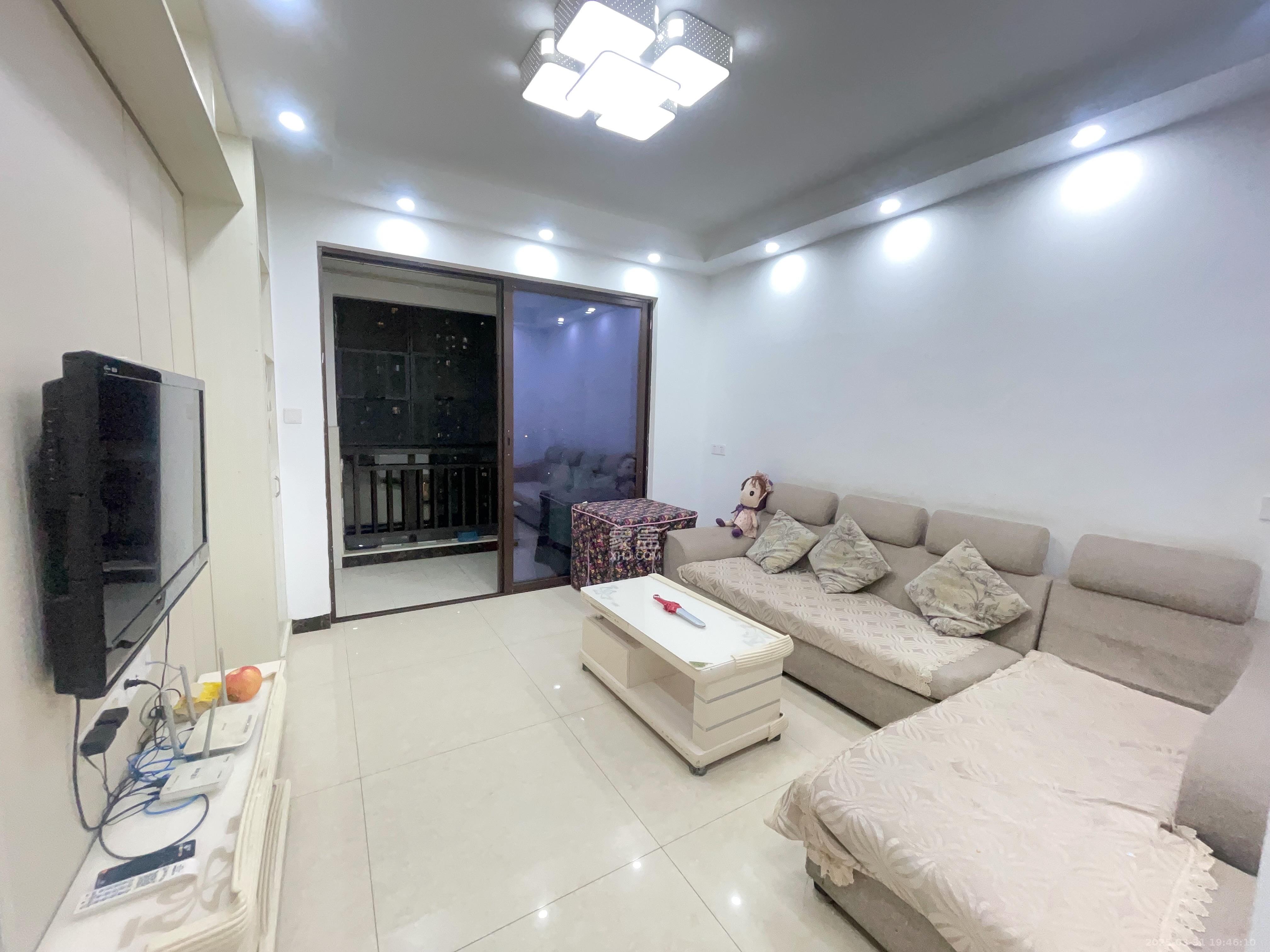 梅溪鑫苑名家 3室2厅1卫 2100.0元/月 梅溪鑫苑名家 3室2厅1卫 2100.0元/月室内图