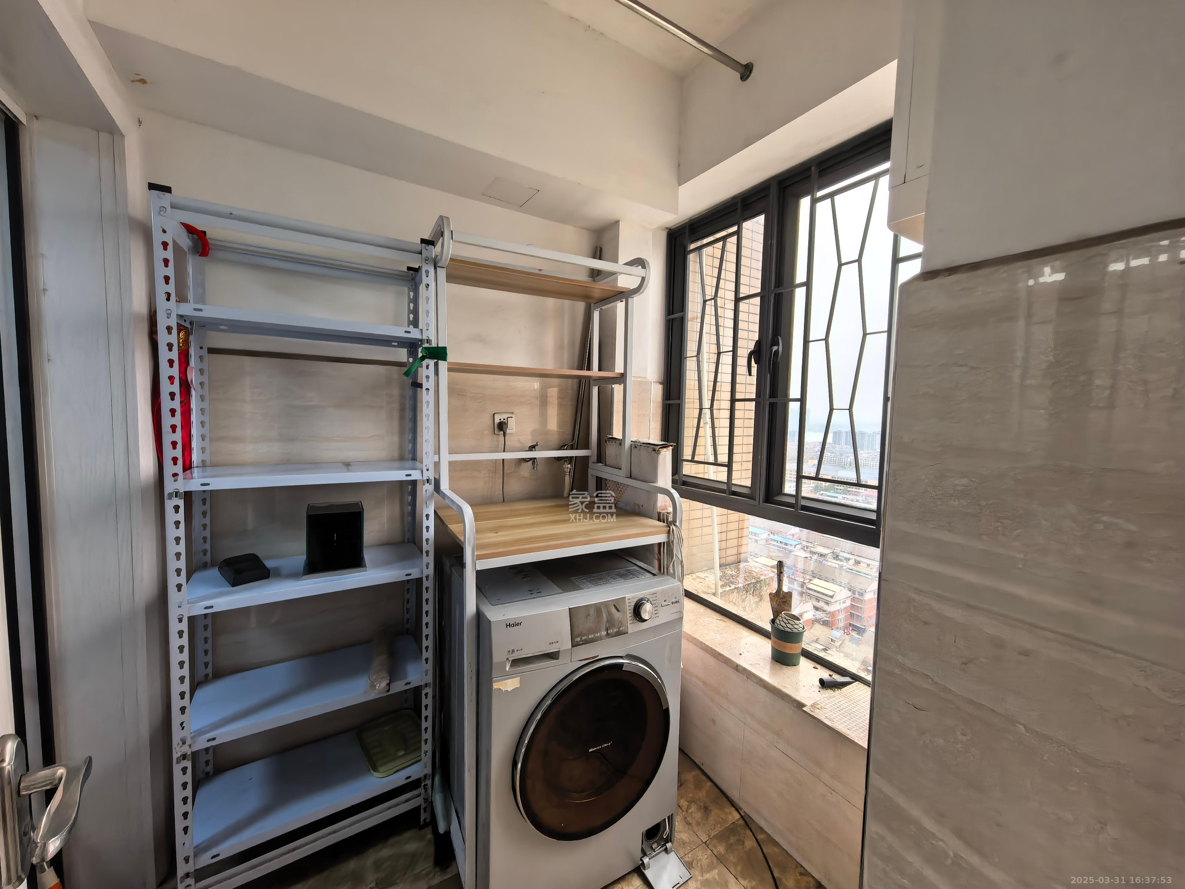 深业睿城 3室2厅2卫 3000.0元/月 深业睿城 3室2厅2卫 3000.0元/月室内图