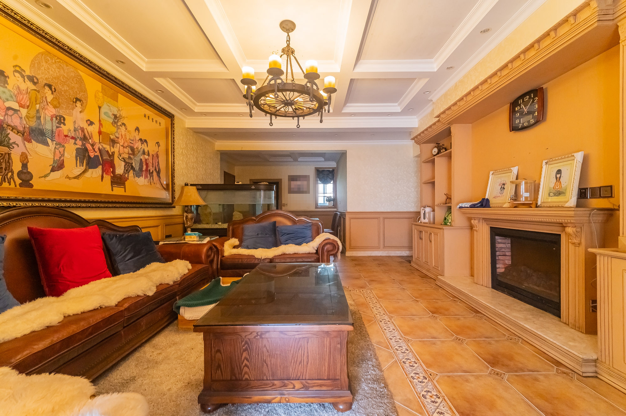 星湖湾一期洋房 4室2厅2卫 148.0万 星湖湾一期洋房 4室2厅2卫 148.0万客厅