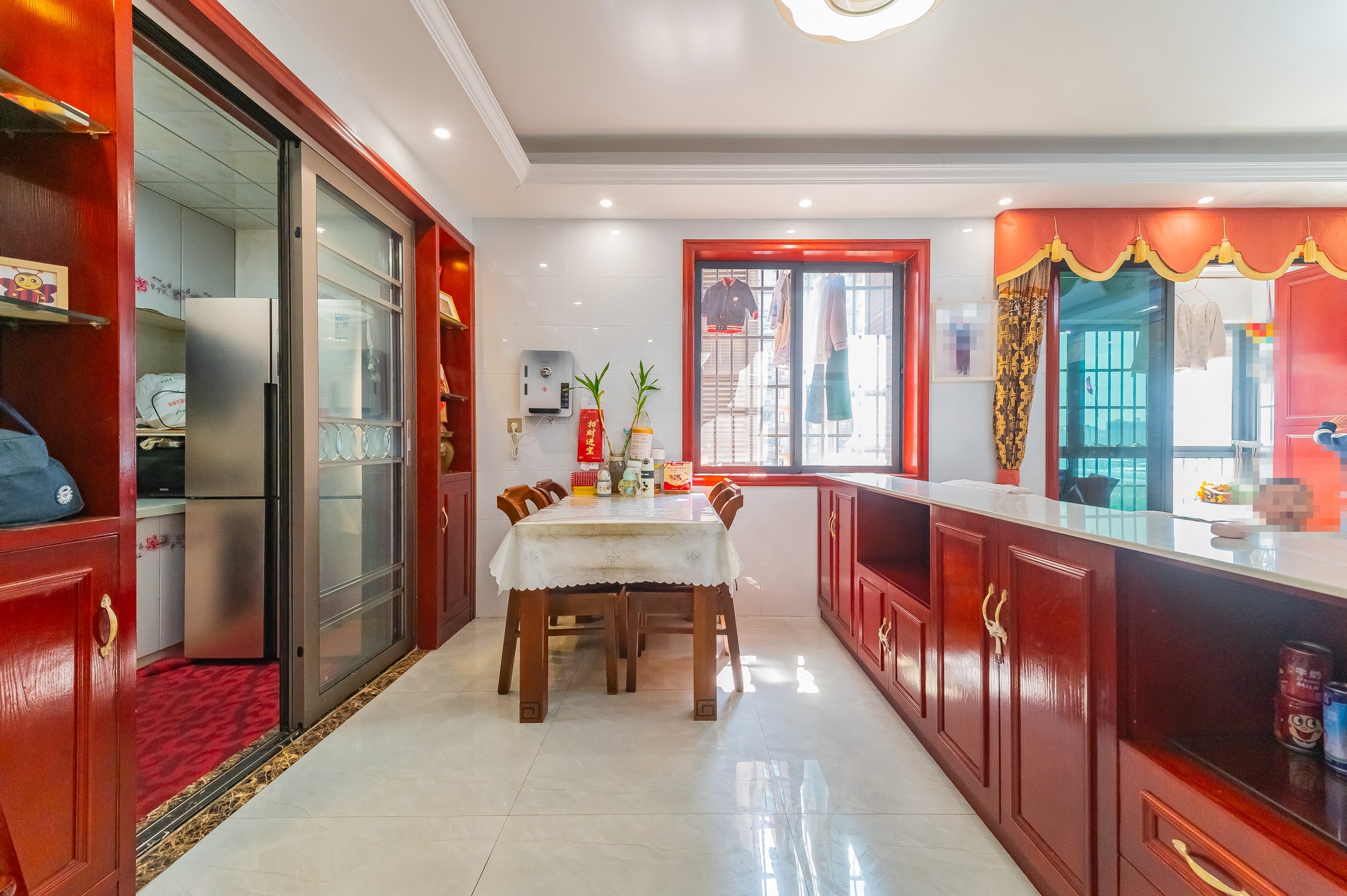 海伦春天  3室2厅2卫    88.0万 海伦春天  3室2厅2卫    88.0万客厅