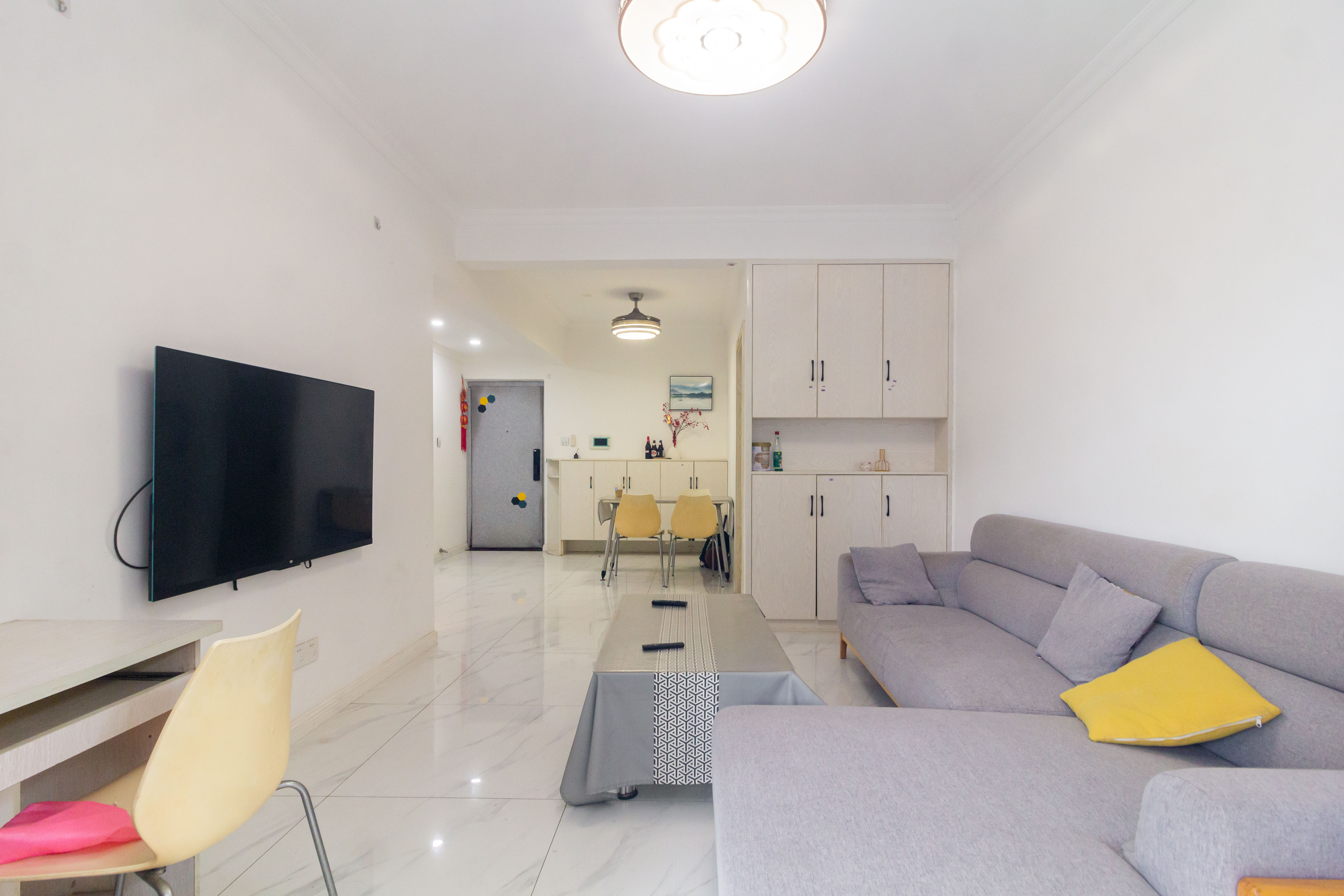 中国铁建国际城二期  2室2厅1卫    38.8万 中国铁建国际城二期  2室2厅1卫    38.8万