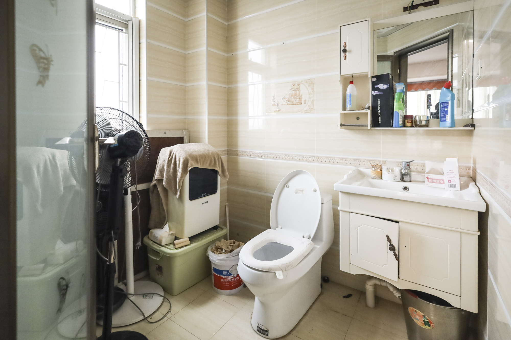 山语城一期  3室2厅2卫    86.0万 山语城一期  3室2厅2卫    86.0万卫生间