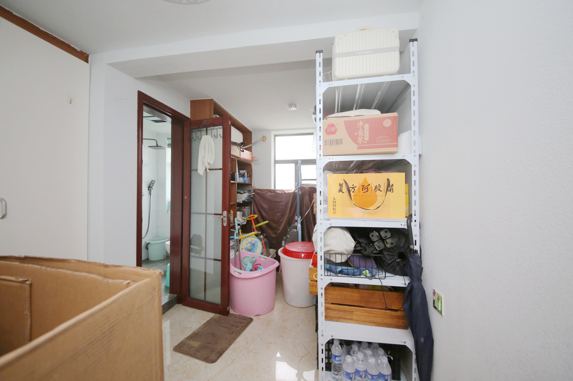 王府花园  4室2厅2卫   178.00万其他