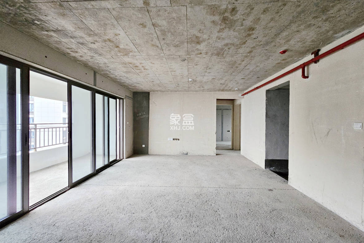 阳光城尚东湾悦江府 3室2厅2卫 92.0万 阳光城尚东湾悦江府 3室2厅2卫 92.0万客厅