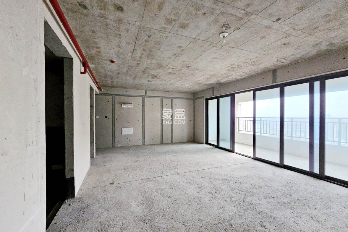 阳光城尚东湾悦江府 3室2厅2卫 92.0万 阳光城尚东湾悦江府 3室2厅2卫 92.0万客厅