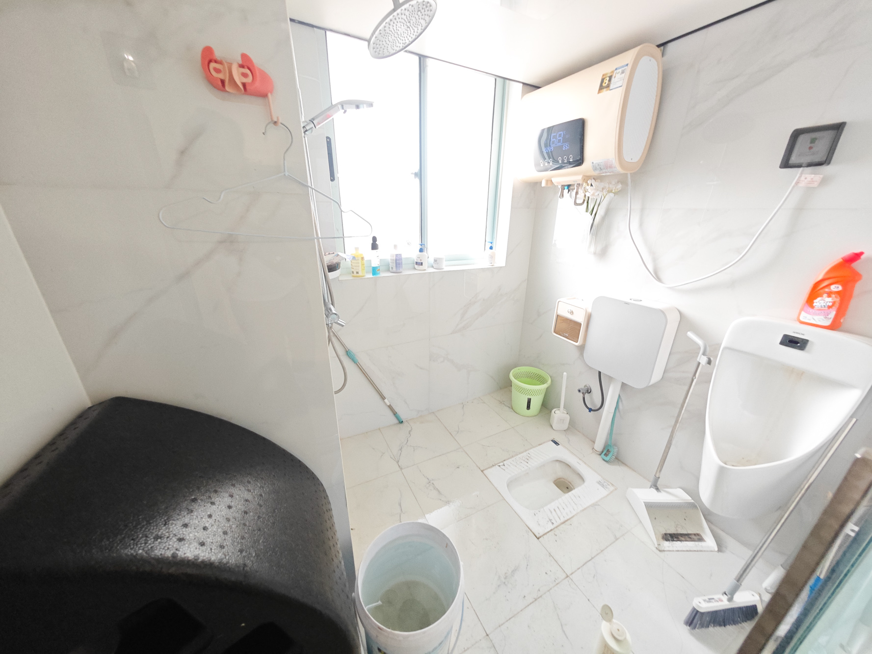 中建嘉和城  1室1厅1卫   58.00万卫生间