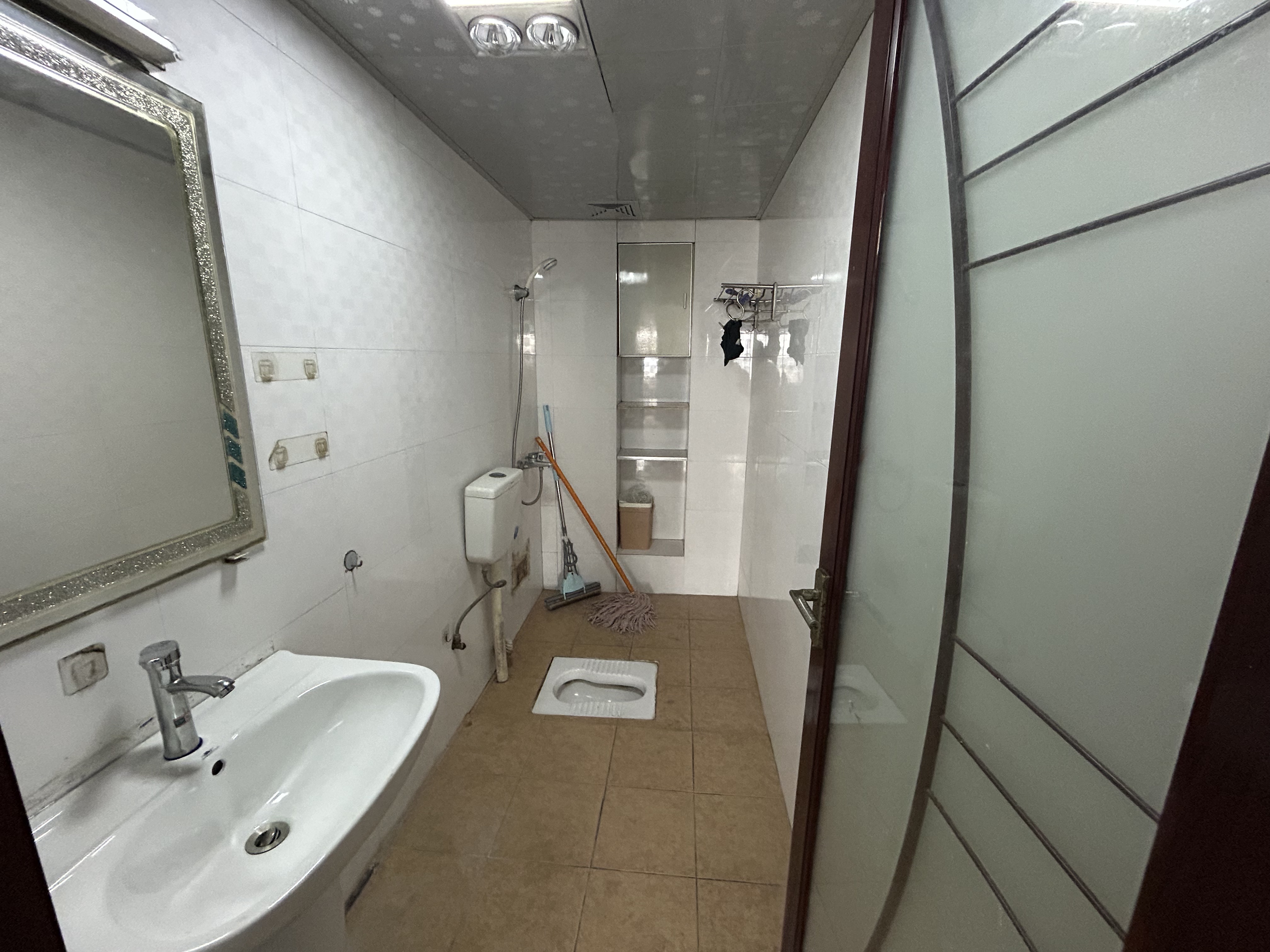 曦美苑  2室1厅1卫    32.8万 曦美苑  2室1厅1卫    32.8万室内图