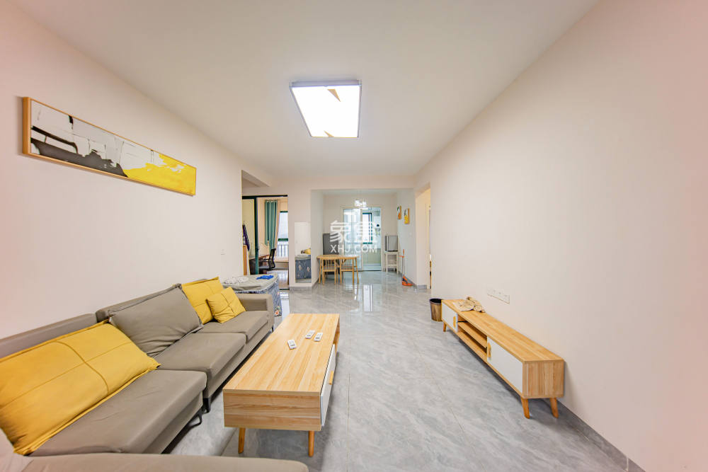 洋湖时代  3室2厅1卫    58.0万