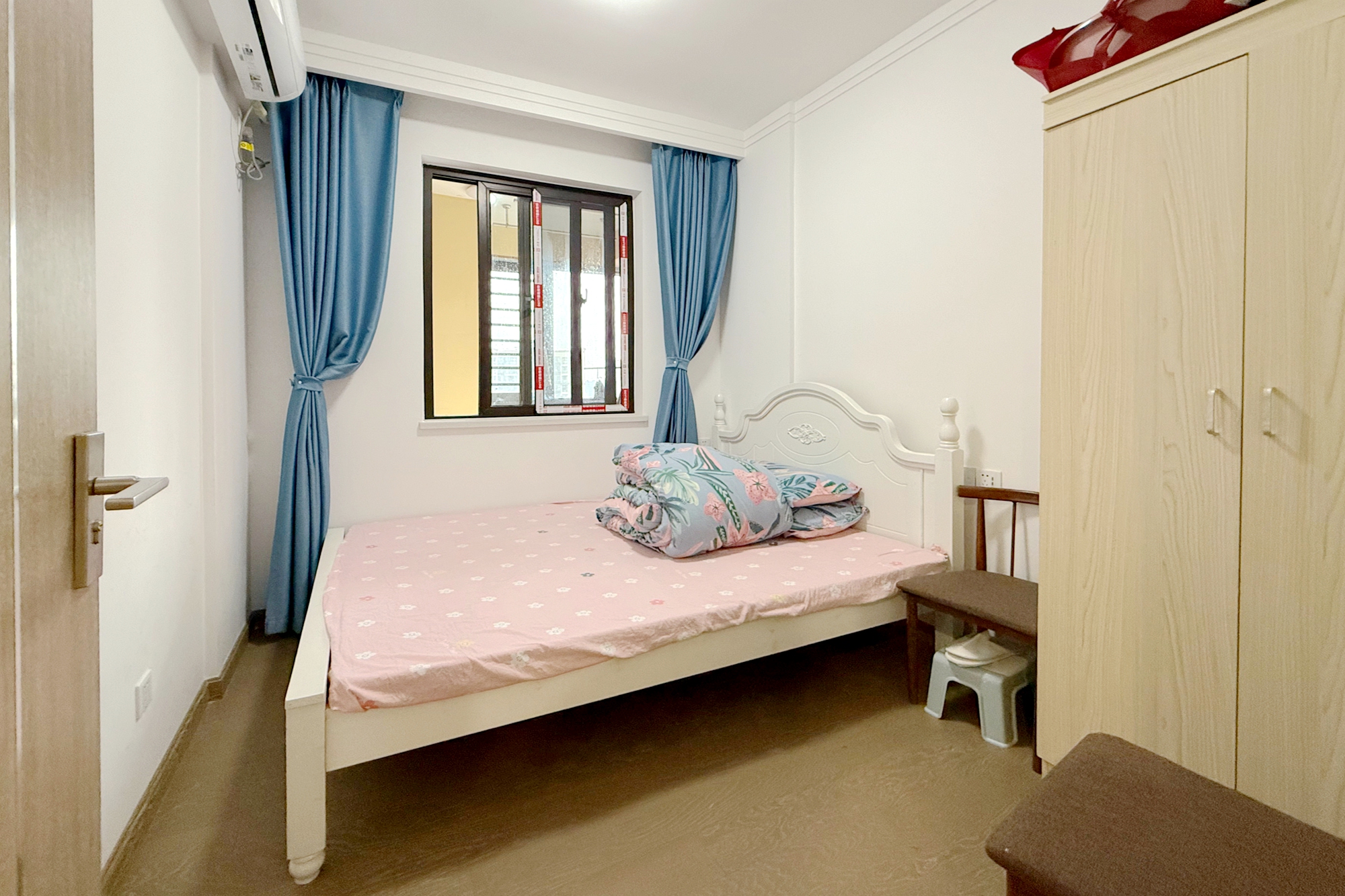 美的翰城  3室2厅2卫    76.0万 美的翰城  3室2厅2卫    76.0万卧室