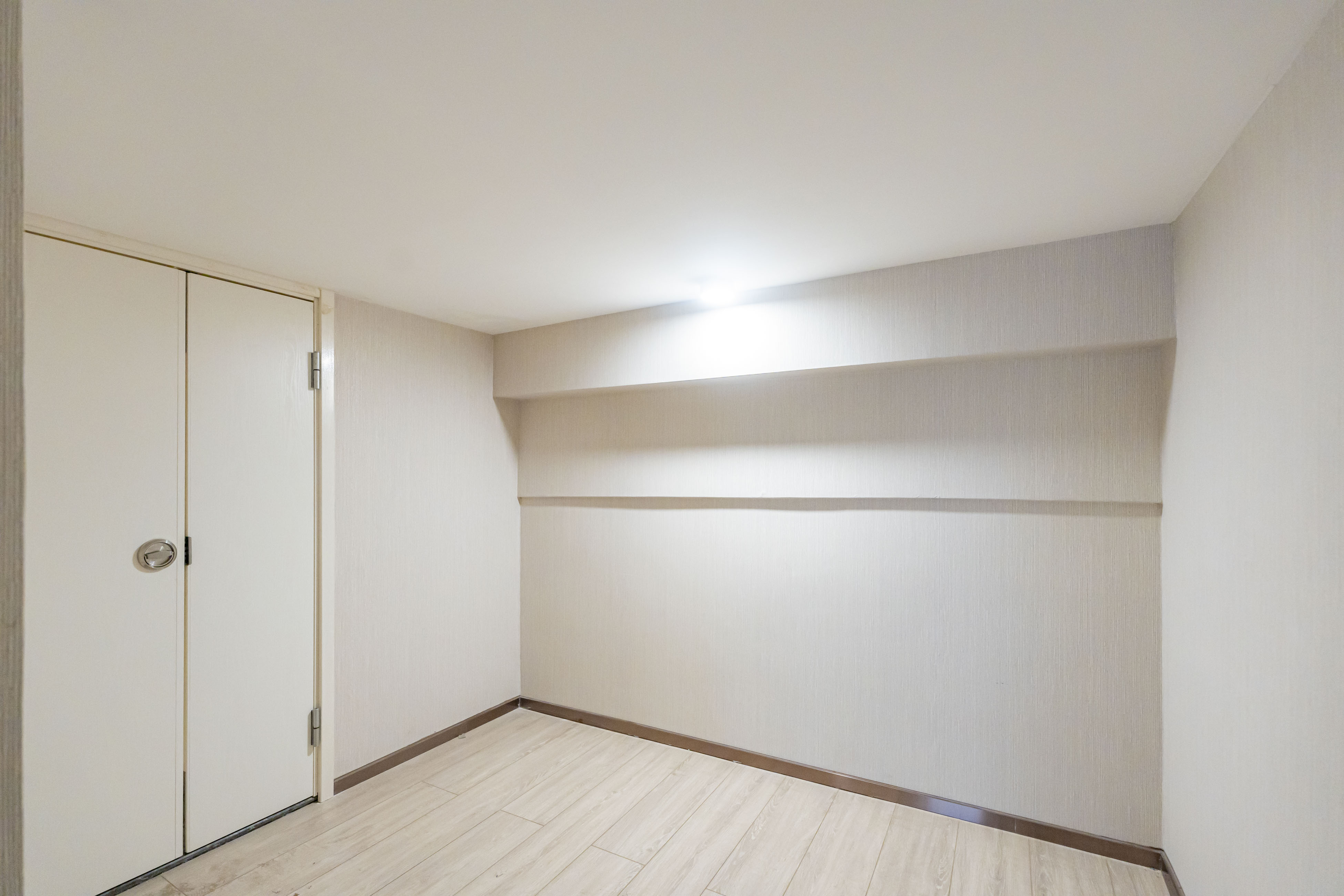 华远华时代  3室1厅2卫   70.00万 华远华时代  3室1厅2卫   70.00万卧室