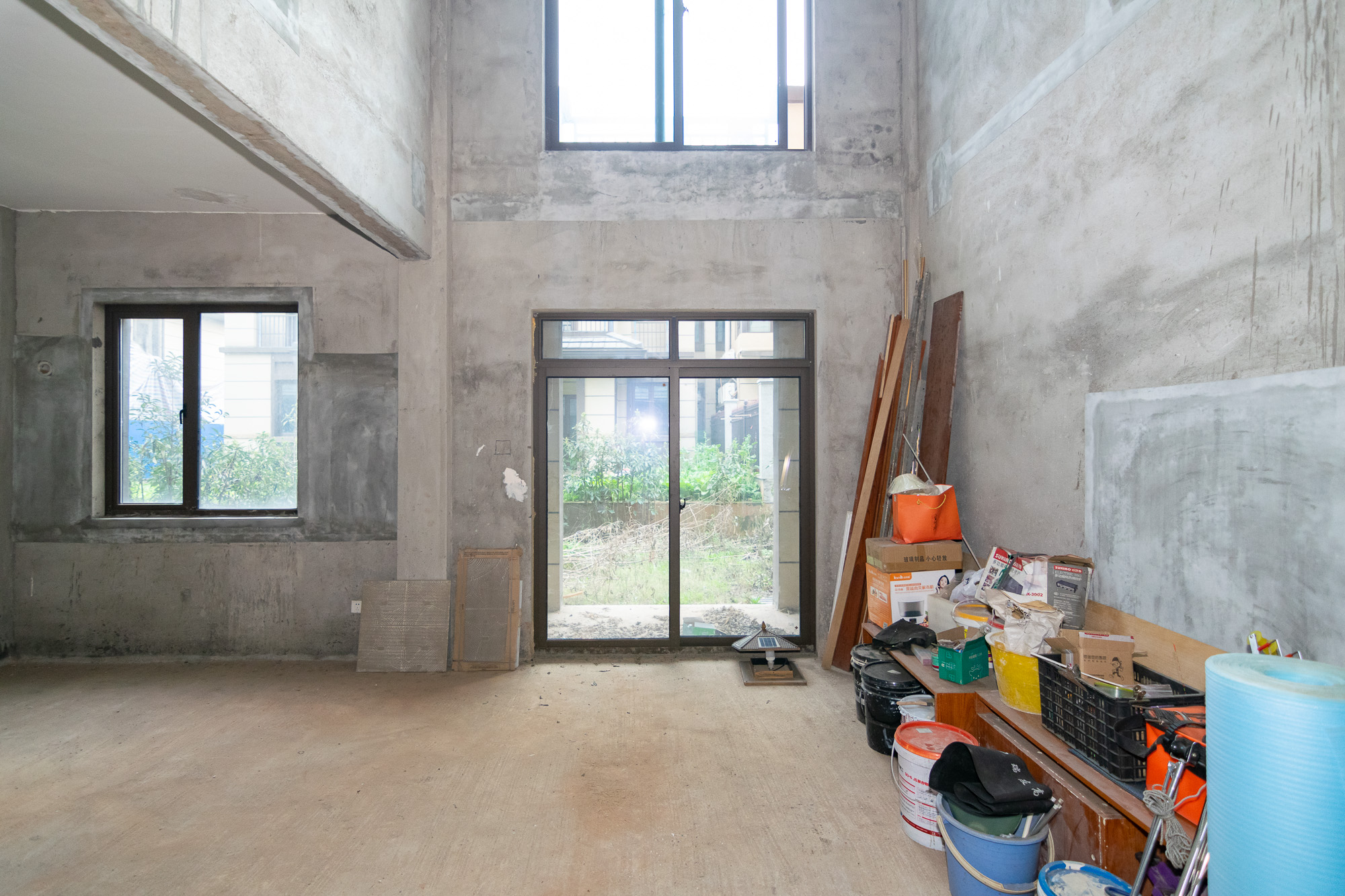 澳海望洲府  4室2厅2卫   170.00万