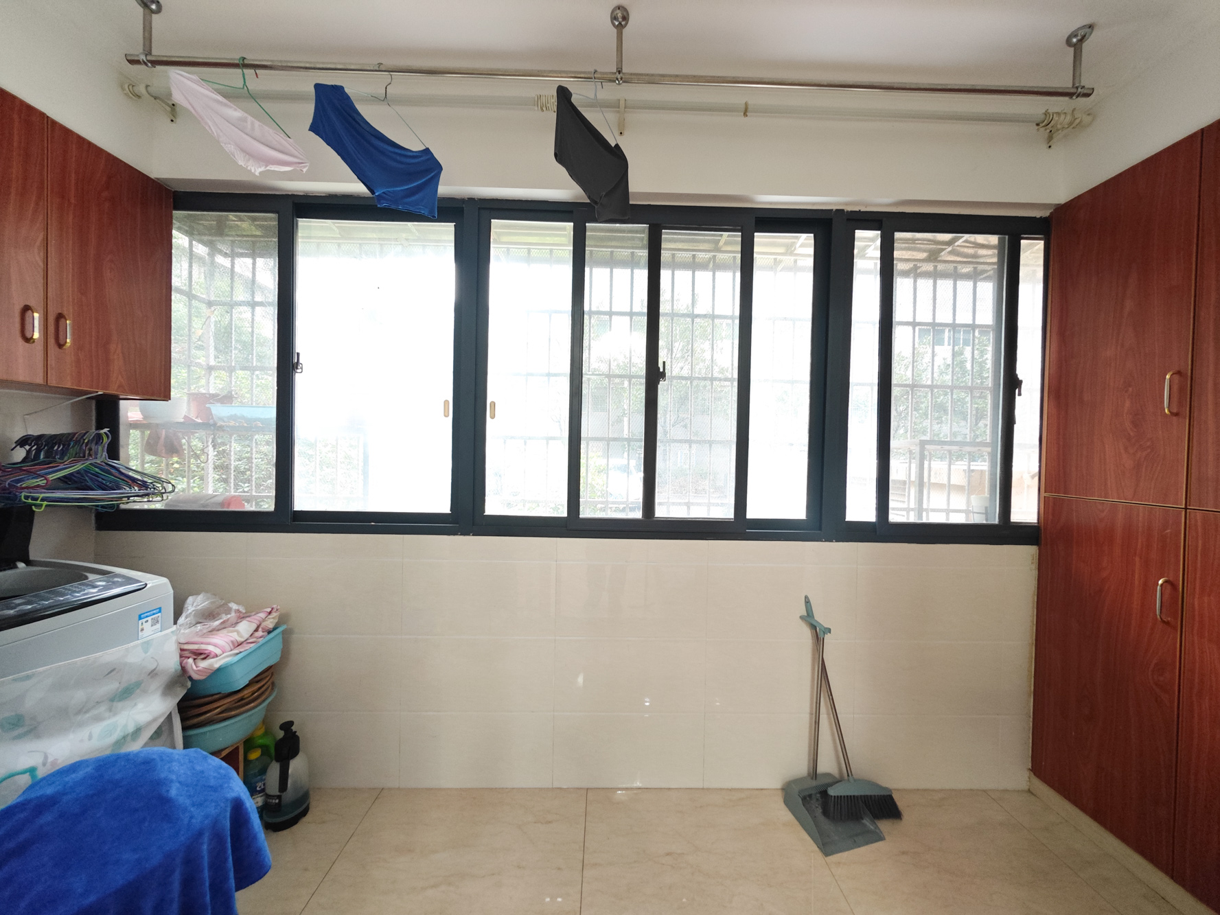 南颐园 2室2厅1卫 48.8万 南颐园 2室2厅1卫 48.8万阳台