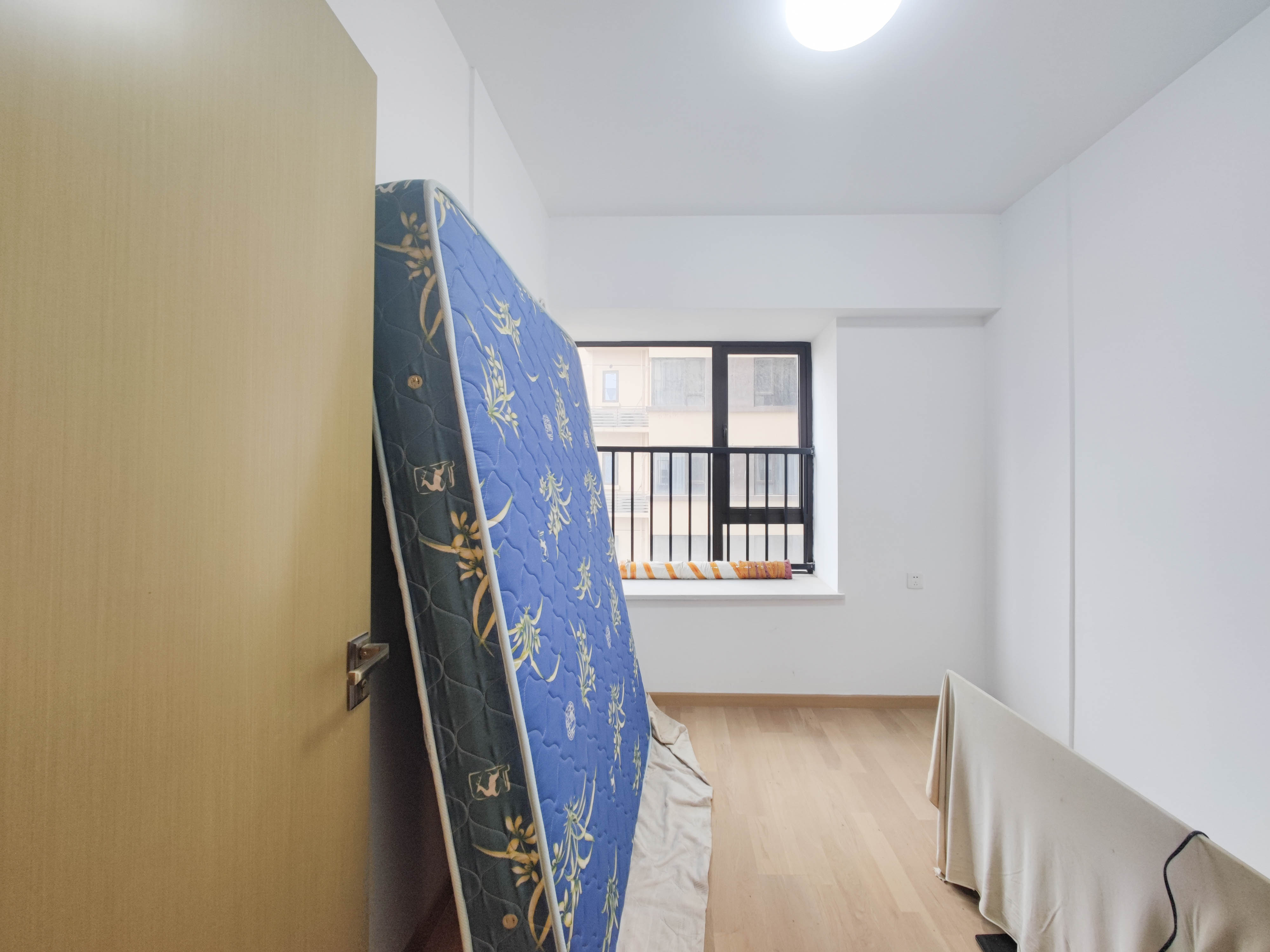 合能枫丹丽舍(柏悦名苑) 3室2厅2卫 115.0万 合能枫丹丽舍(柏悦名苑) 3室2厅2卫 115.0万卧室