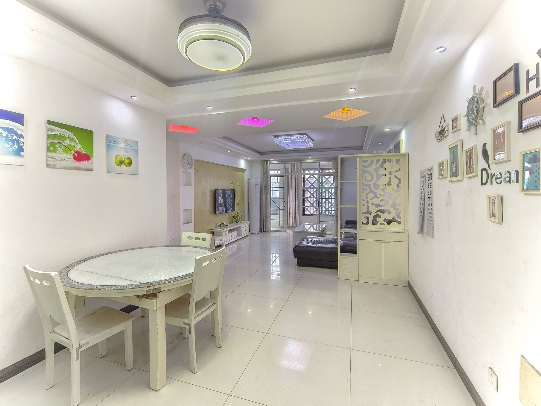 好望谷  3室2厅2卫    62.8万 好望谷  3室2厅2卫    62.8万客厅