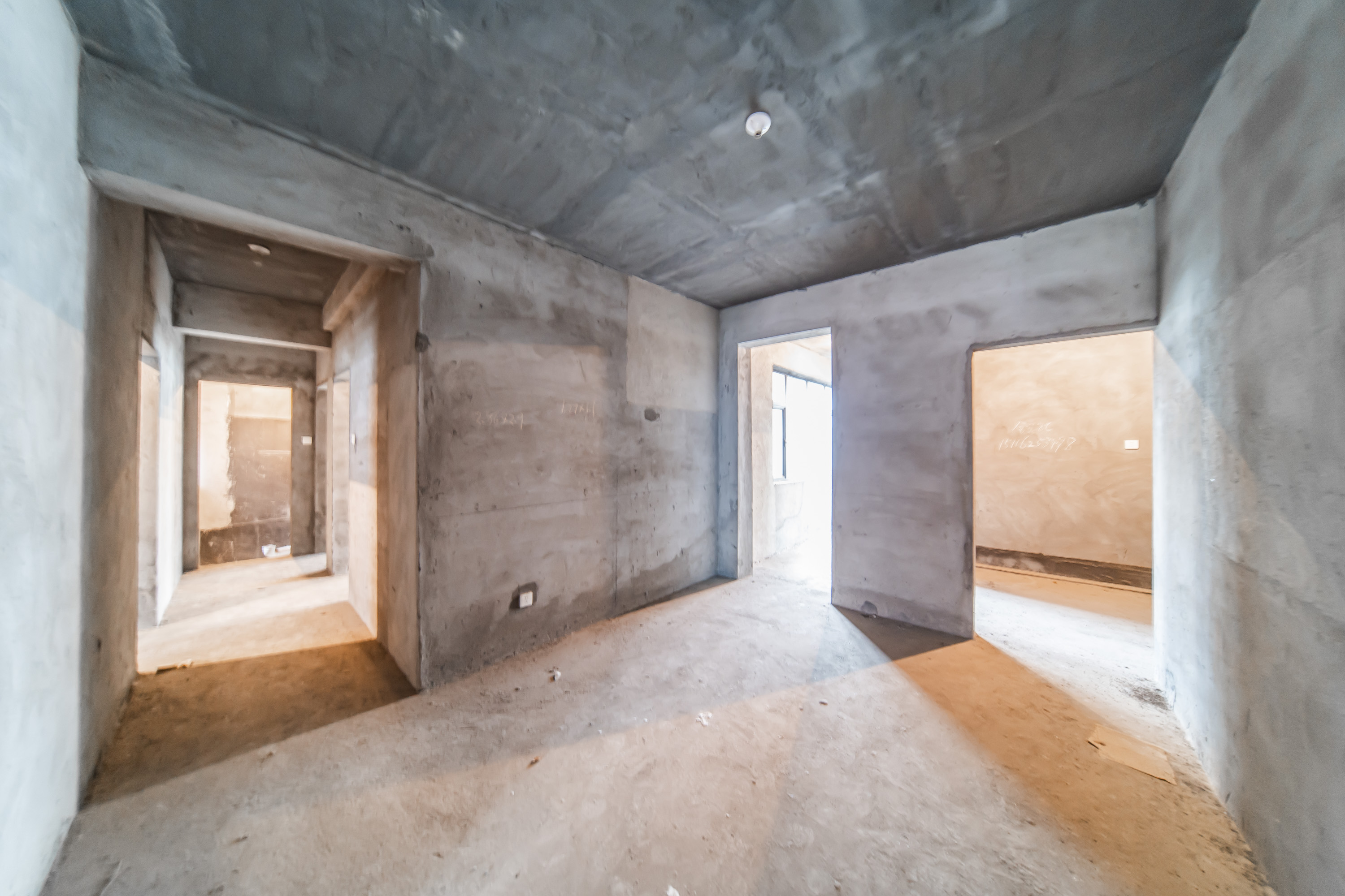 麓山翰林苑  4室2厅2卫    148.0万 麓山翰林苑  4室2厅2卫    148.0万其他