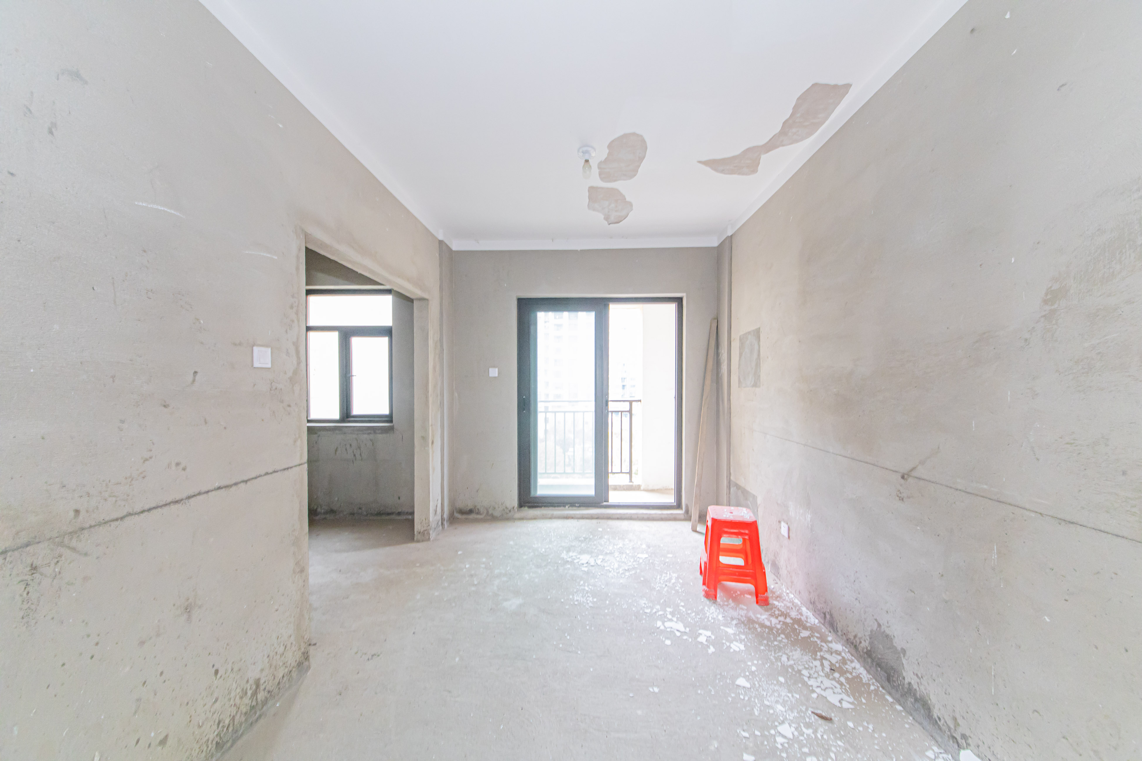 北辰中央公园DF区  4室2厅2卫    155.0万 北辰中央公园DF区  4室2厅2卫    155.0万客厅