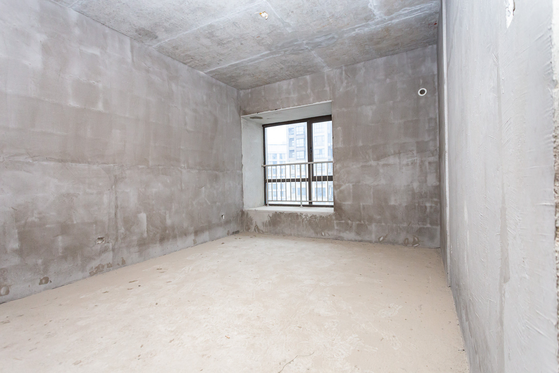 润和滨江府  4室2厅2卫    123.0万 润和滨江府  4室2厅2卫    123.0万卧室