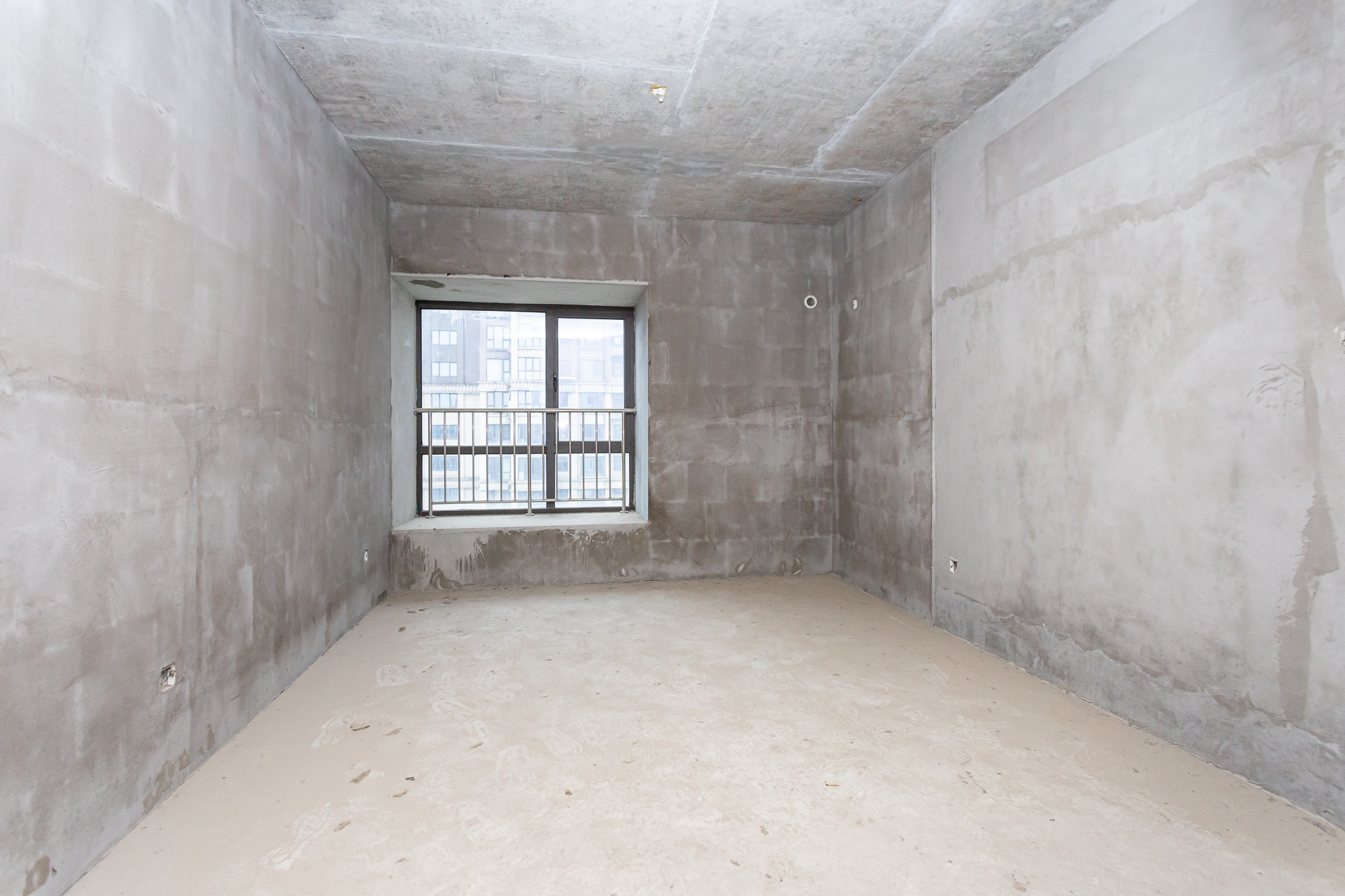 润和滨江府  4室2厅2卫    123.0万 润和滨江府  4室2厅2卫    123.0万卧室