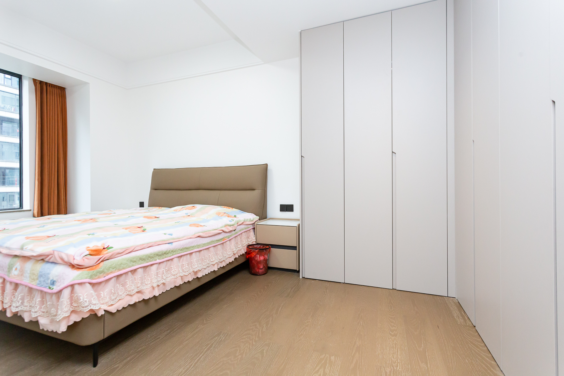 越秀湘江星汇城三期  4室2厅2卫    260.0万 越秀湘江星汇城三期  4室2厅2卫    260.0万卧室