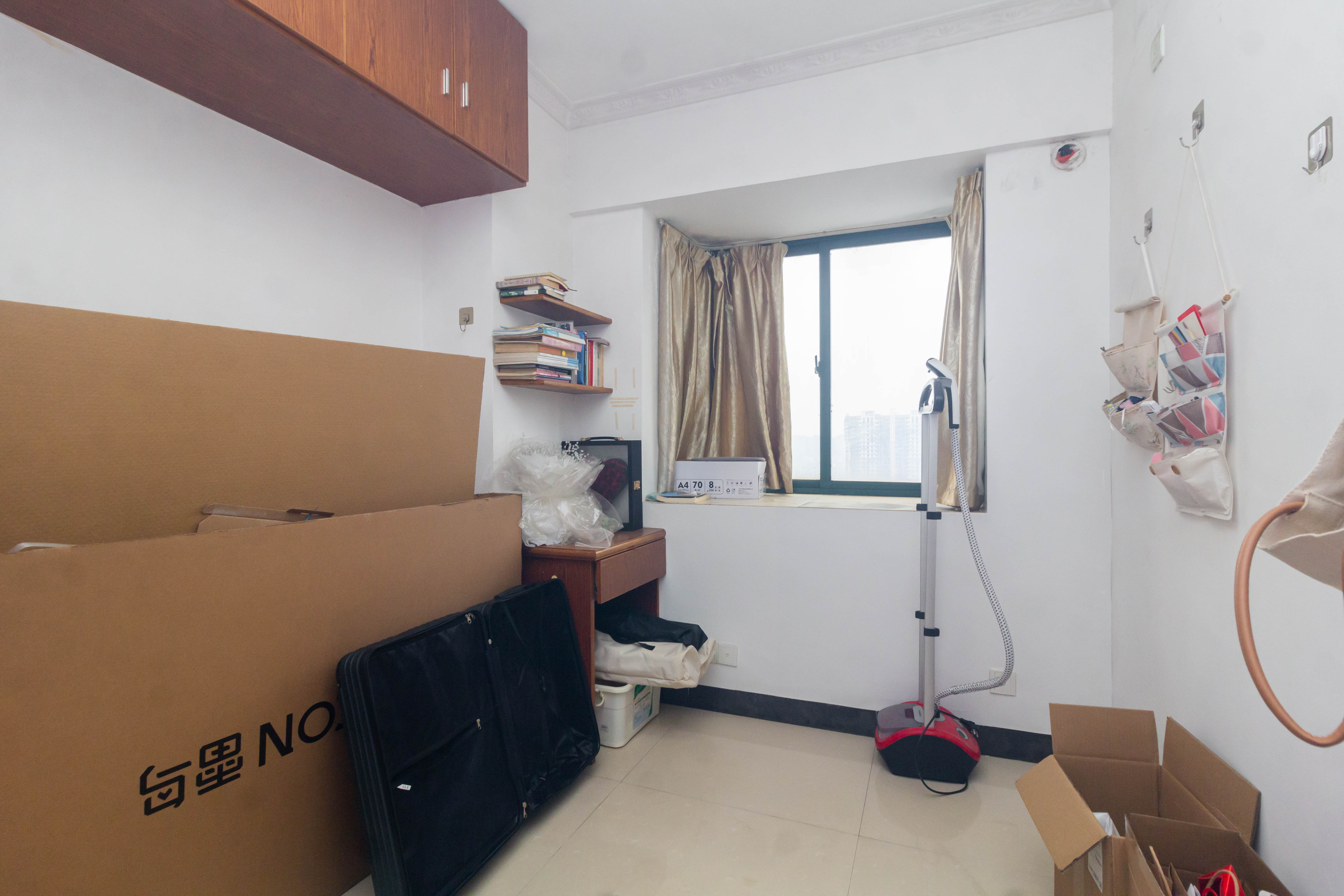 华天LOHO小镇  2室1厅1卫    39.8万 华天LOHO小镇  2室1厅1卫    39.8万卧室