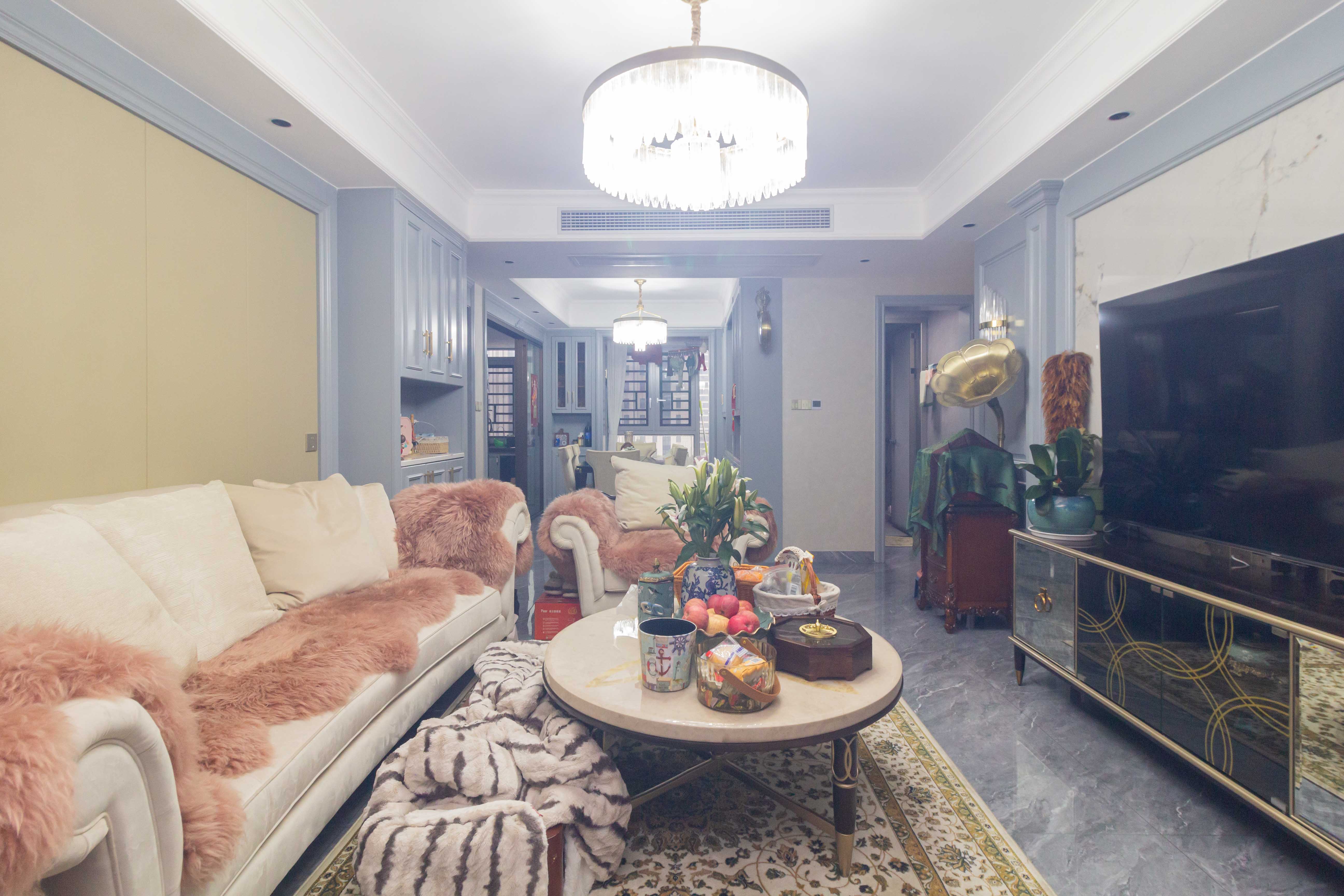 旭辉汇樾城  4室2厅2卫    130.0万 旭辉汇樾城  4室2厅2卫    130.0万客厅