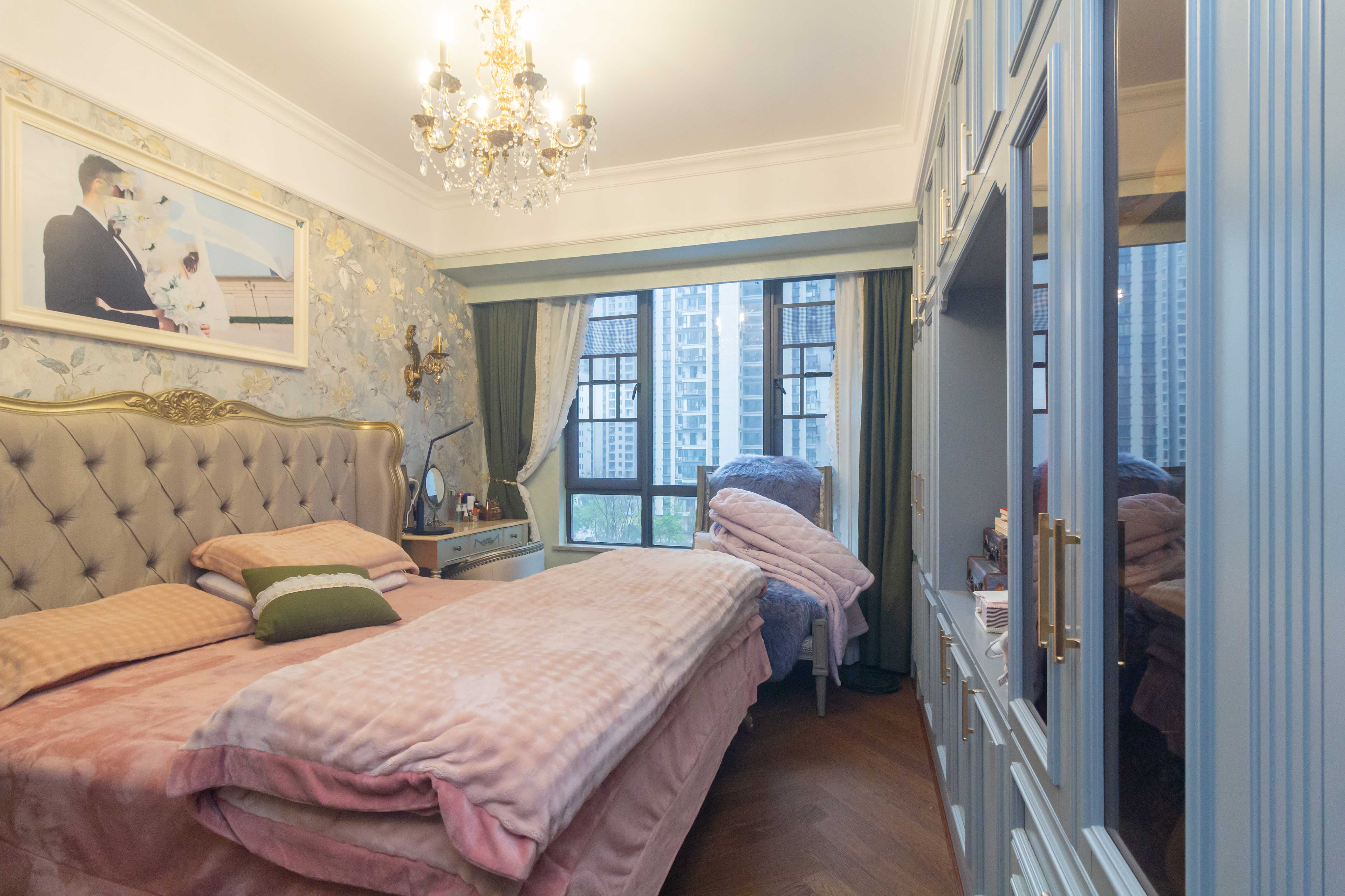 旭辉汇樾城  4室2厅2卫    130.0万 旭辉汇樾城  4室2厅2卫    130.0万卧室