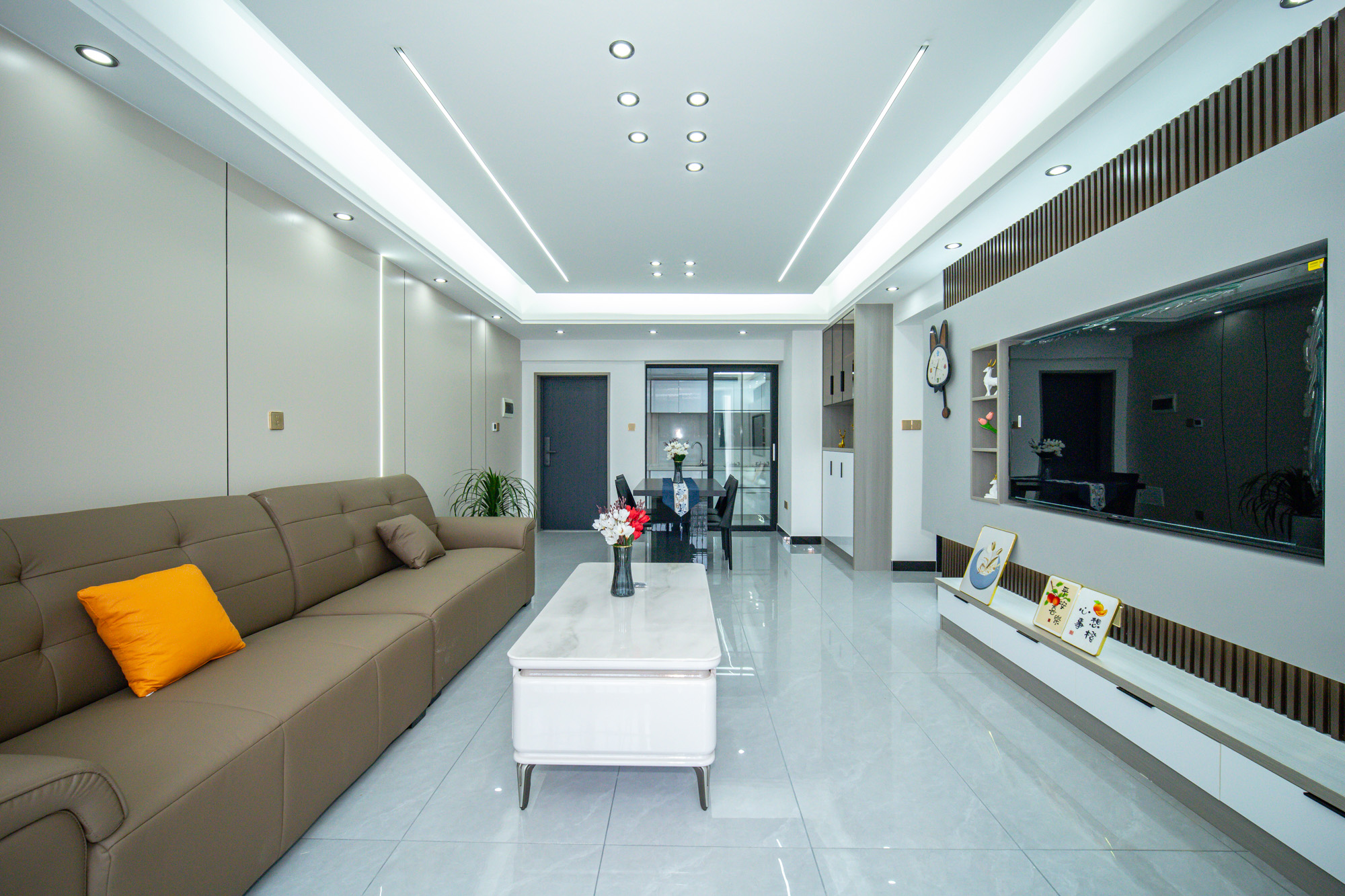 广泰家园  3室2厅2卫    59.8万 广泰家园  3室2厅2卫    59.8万