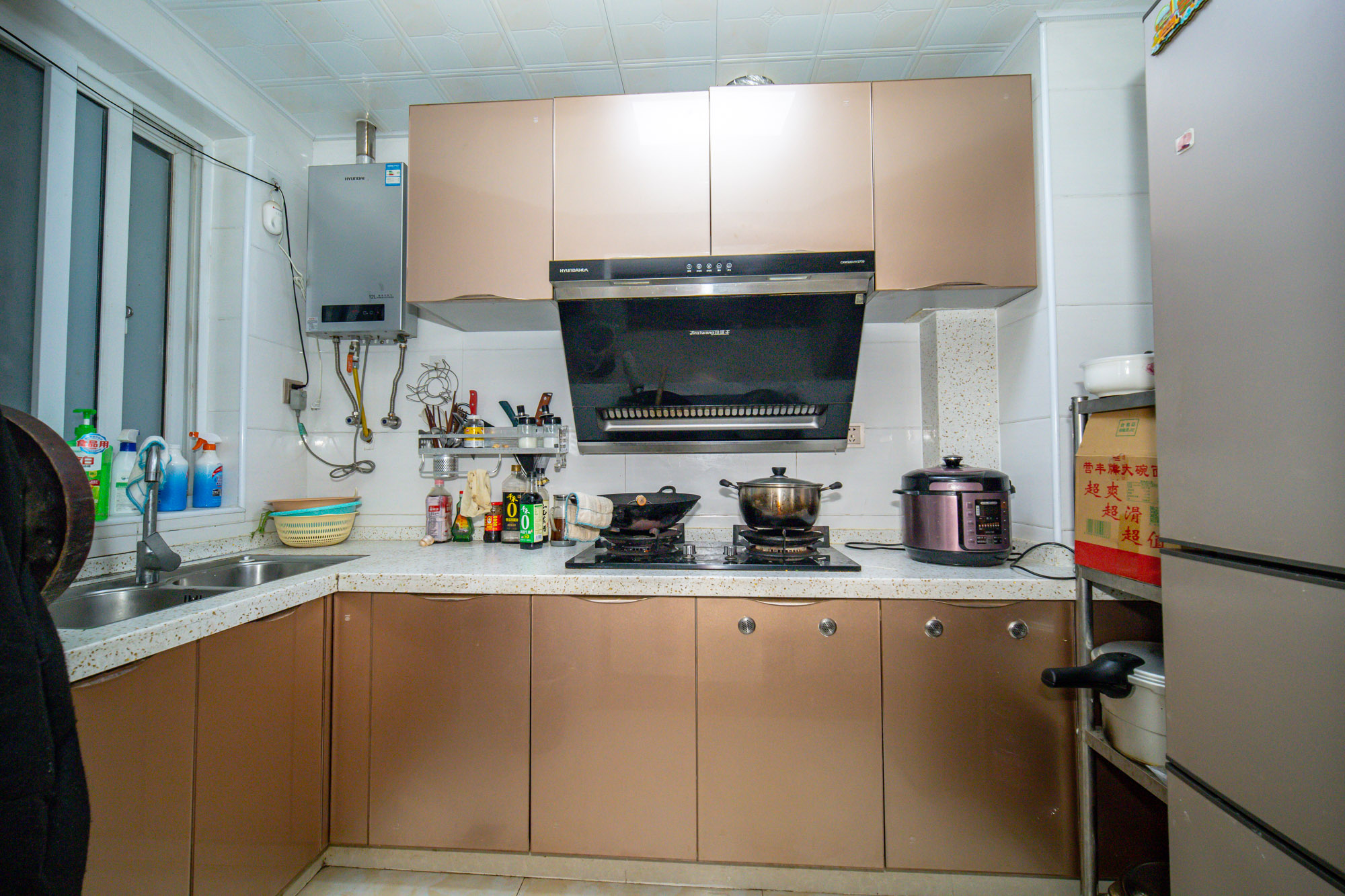 时代星空  3室2厅2卫    69.8万 时代星空  3室2厅2卫    69.8万厨房