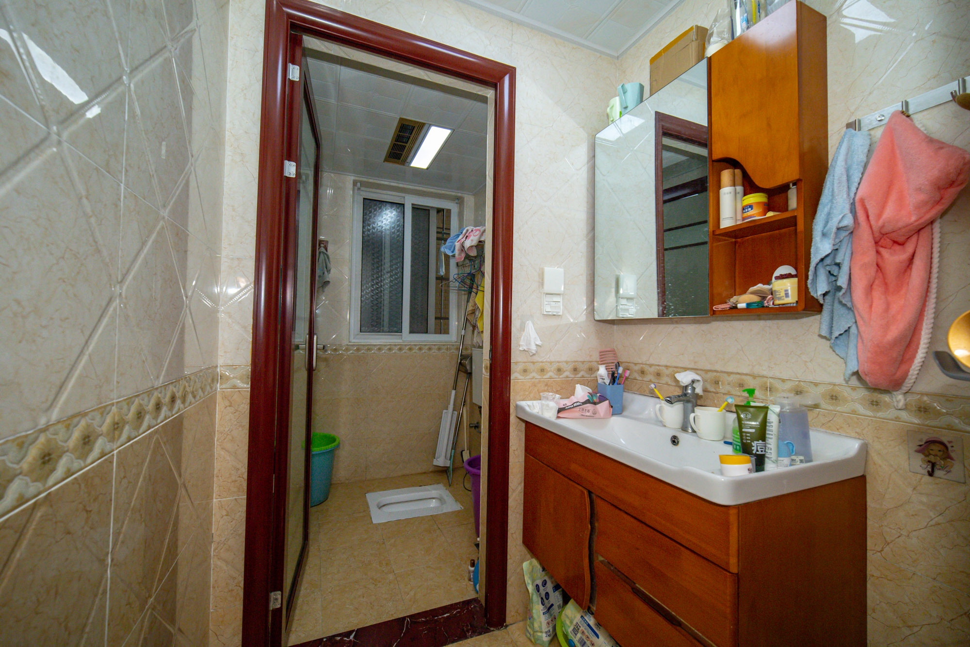 时代星空  3室2厅2卫    69.8万 时代星空  3室2厅2卫    69.8万卫生间