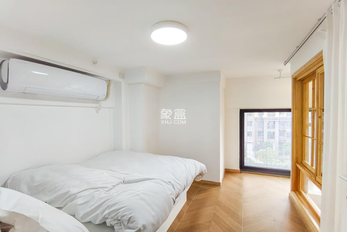 九玺铭城(九玺华府)  2室2厅1卫    42.0万 九玺铭城(九玺华府)  2室2厅1卫    42.0万卧室