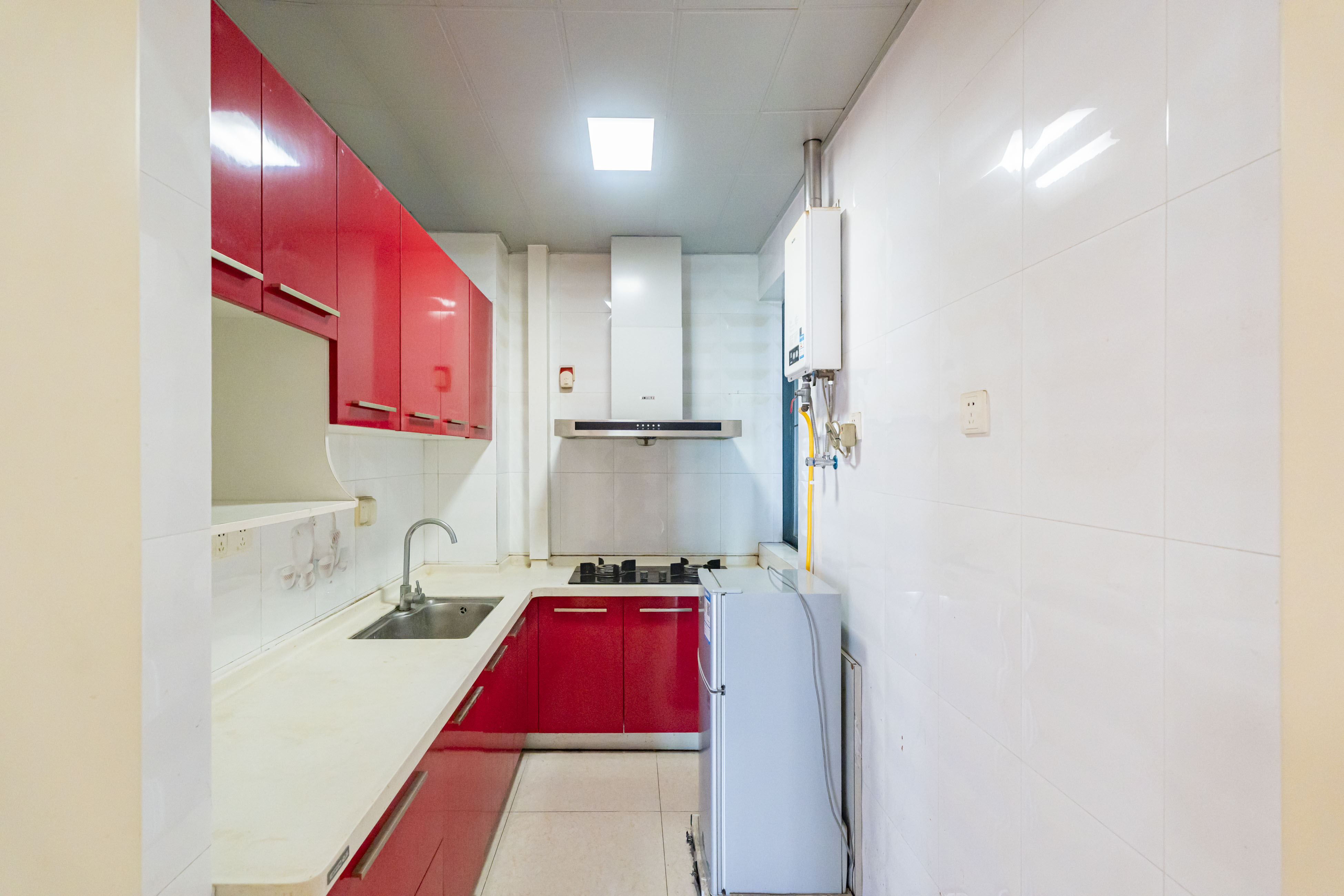 华盛新外滩 3室2厅2卫 148.0万 华盛新外滩 3室2厅2卫 148.0万厨房