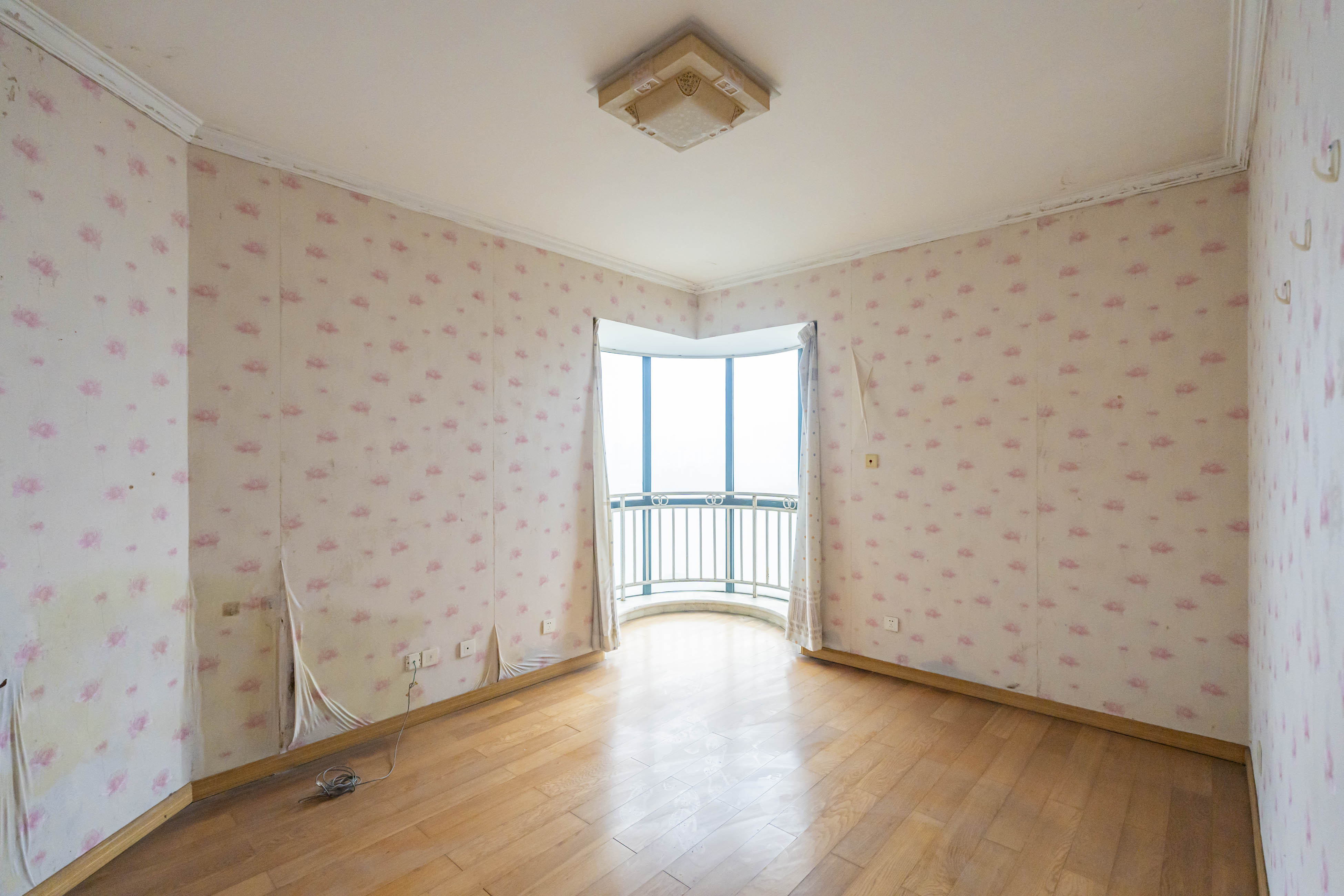 华盛新外滩 3室2厅2卫 148.0万 华盛新外滩 3室2厅2卫 148.0万卧室