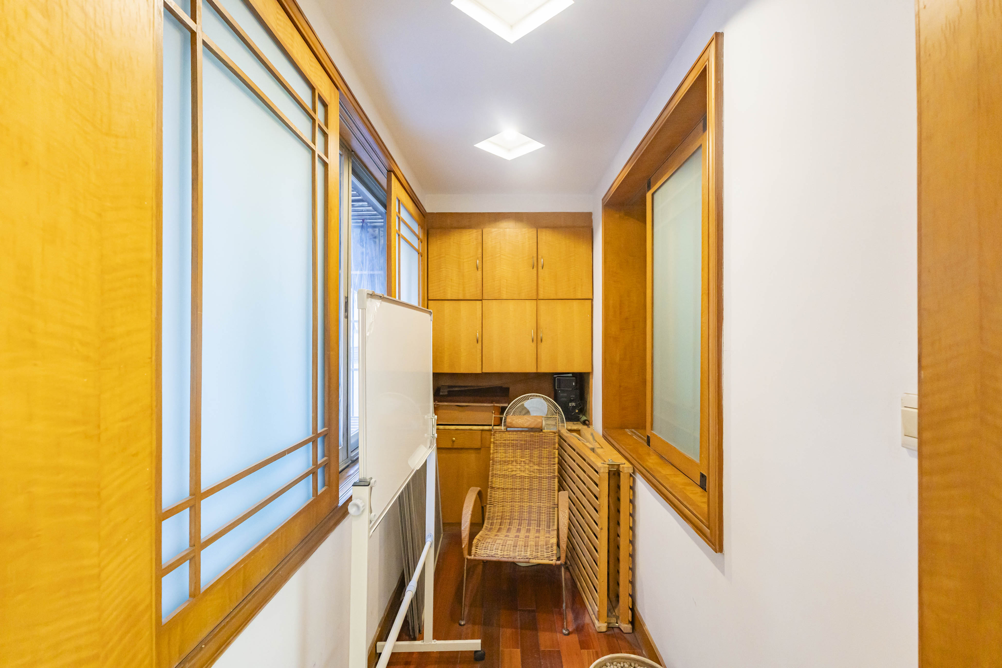 兴汉门公寓 4室2厅2卫 135.8万 兴汉门公寓 4室2厅2卫 135.8万阳台