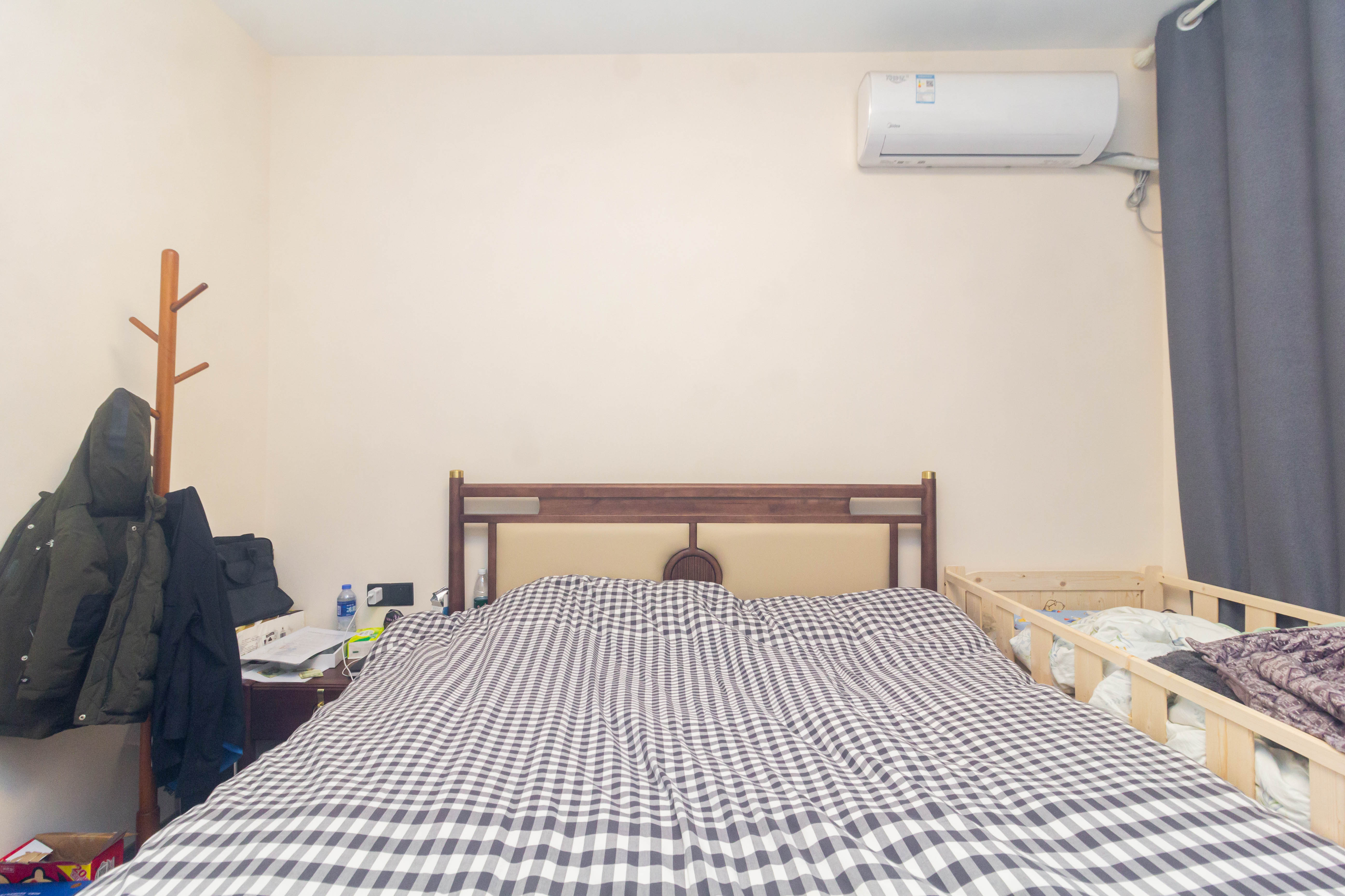 汇一城（汇壹公馆）  4室2厅1卫    110.0万卧室