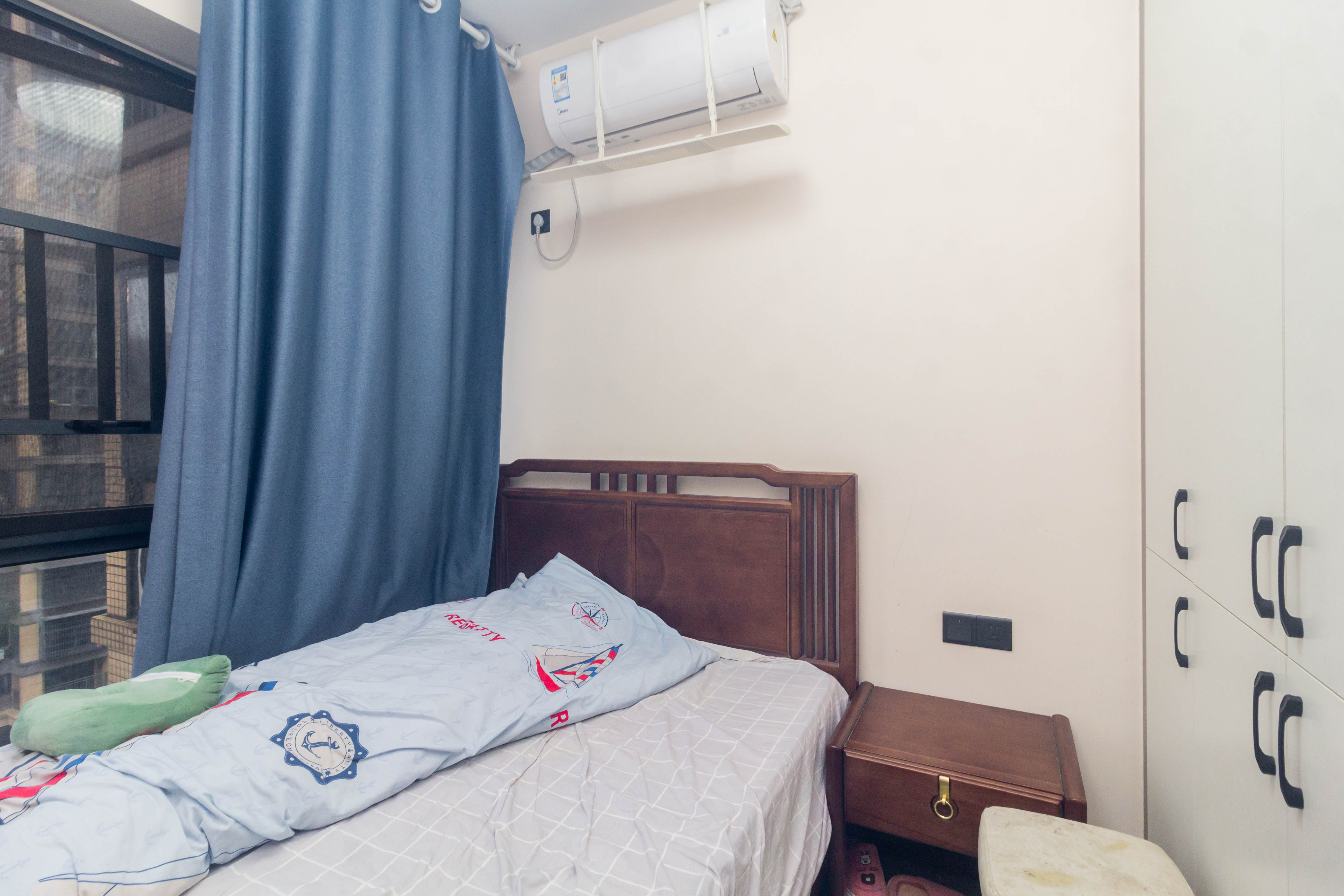 汇一城(汇壹公馆)  4室2厅1卫    110.0万 汇一城(汇壹公馆)  4室2厅1卫    110.0万卧室