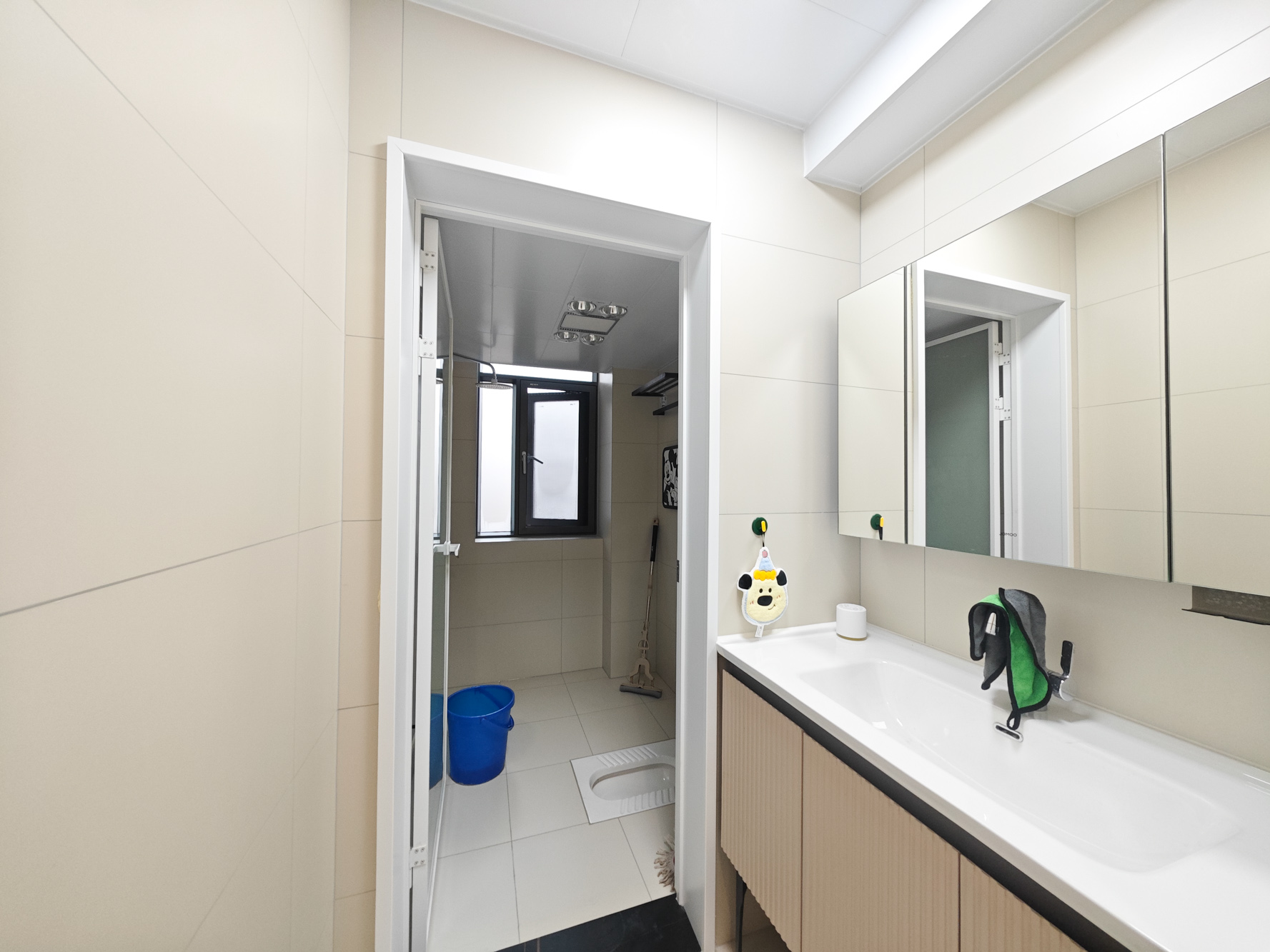 星城荣域  3室2厅2卫    208.0万 星城荣域  3室2厅2卫    208.0万卫生间