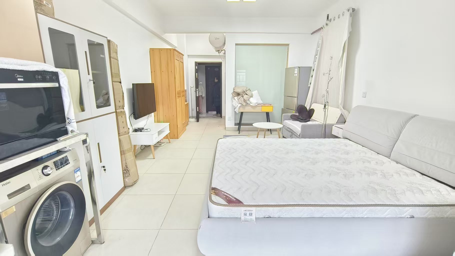 中泰财富湘江 1室1厅1卫 21.0万 中泰财富湘江 1室1厅1卫 21.0万室内图