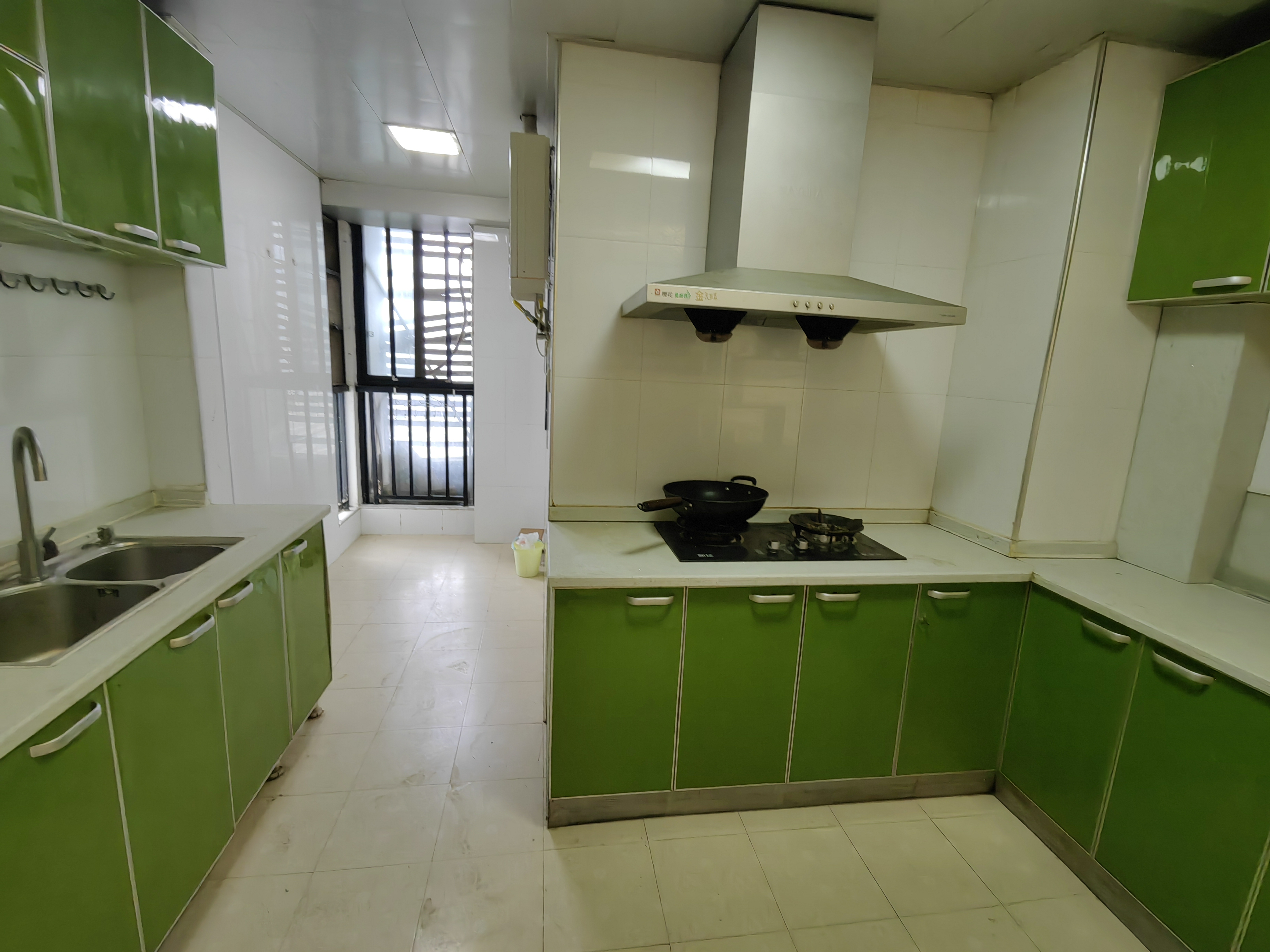 莱茵小镇 3室2厅1卫 39.8万 莱茵小镇 3室2厅1卫 39.8万室内图