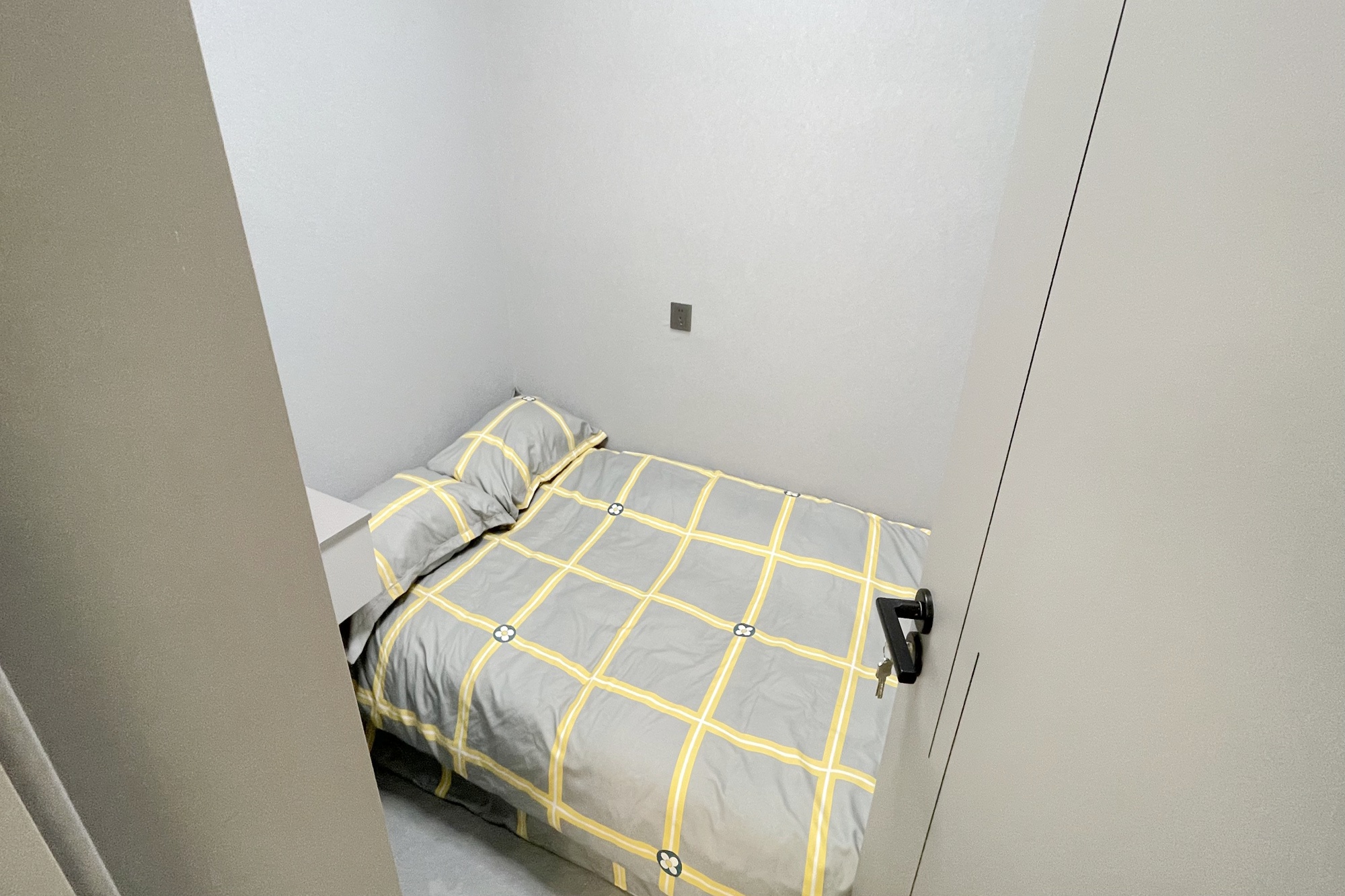 凯通国际城（凯通朝庭）  1室0厅0卫    86.8万卧室