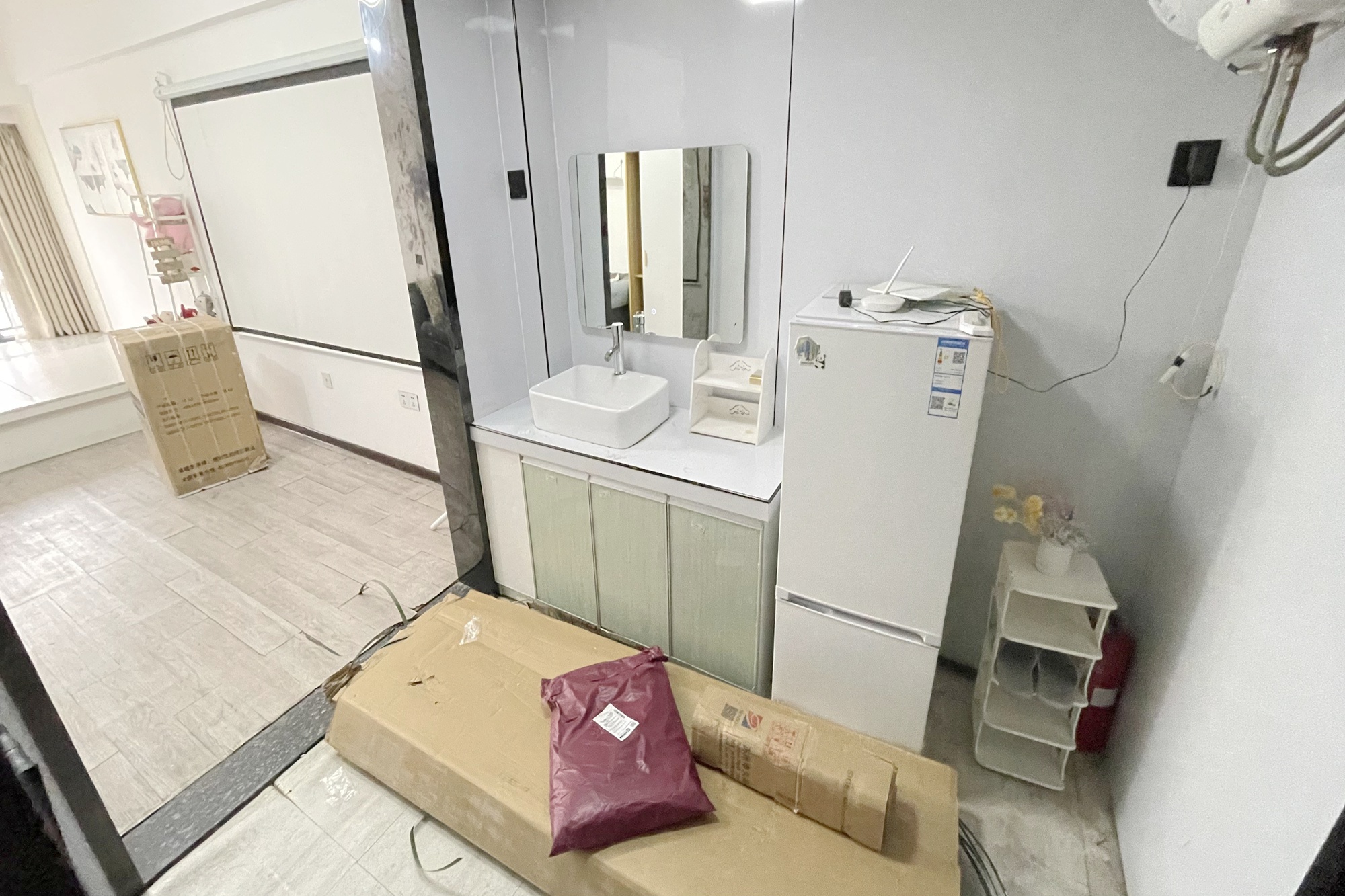 蚂蚁工房  1室1厅1卫    38.0万卫生间