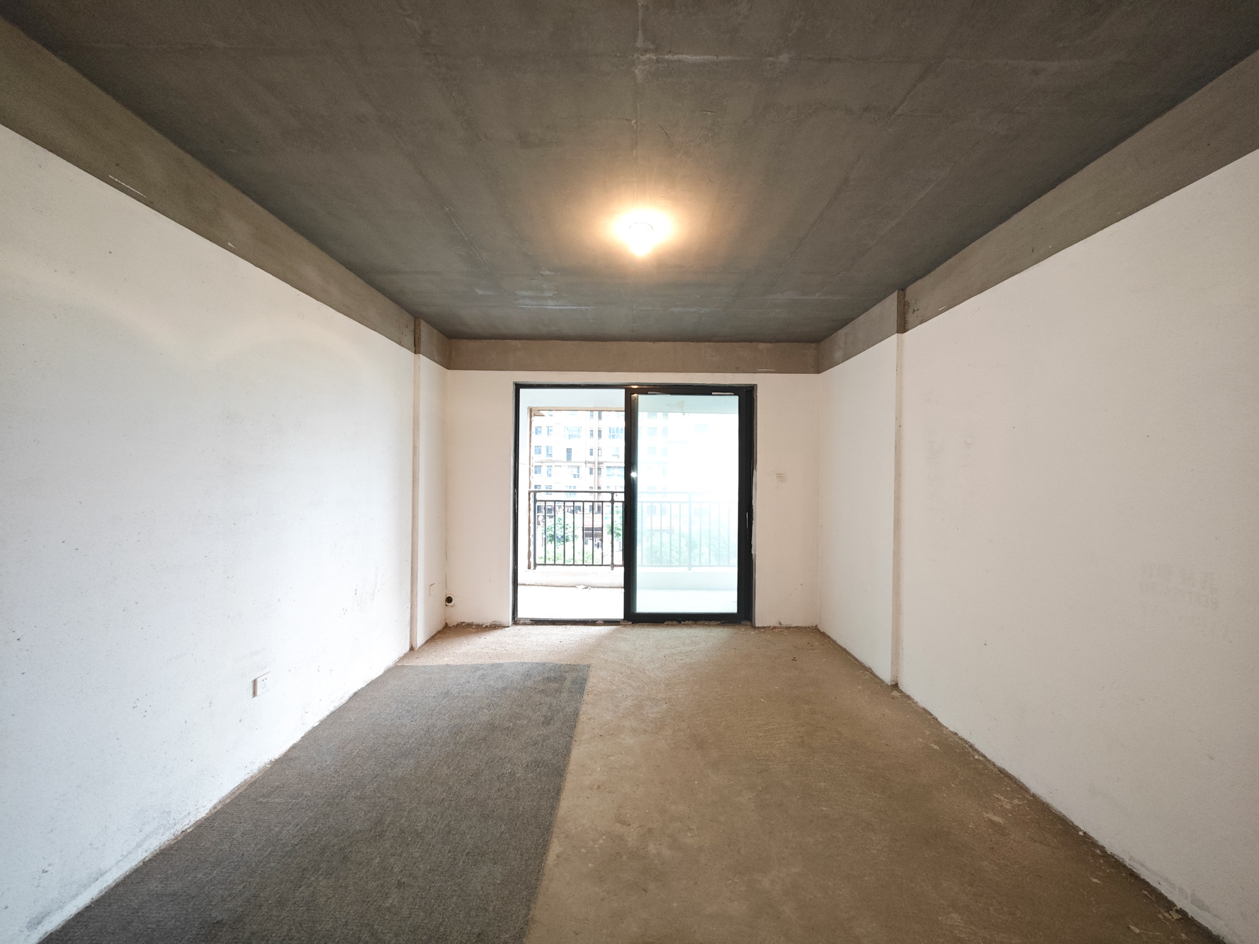 中建嘉和城  3室2厅2卫   93.00万