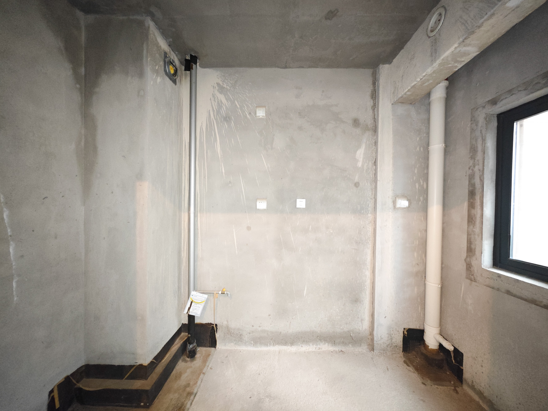 中建嘉和城  3室2厅2卫   83.00万厨房