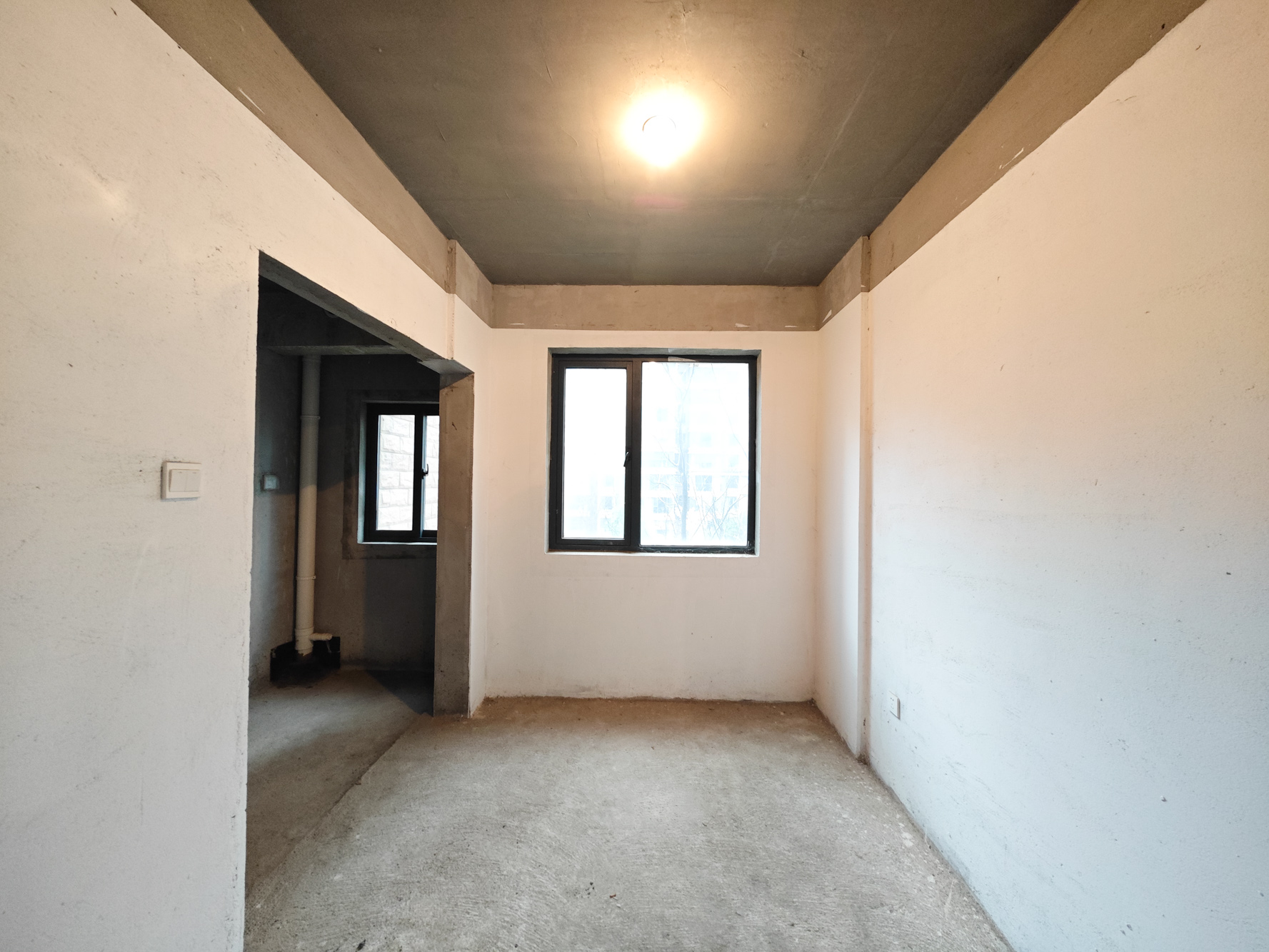 中建嘉和城  3室2厅2卫   83.00万客厅