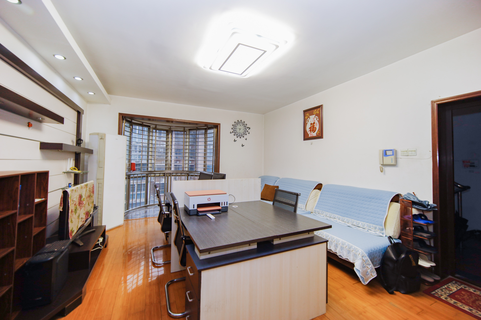 德馨园 3室2厅2卫 68.0万 德馨园 3室2厅2卫 68.0万客厅