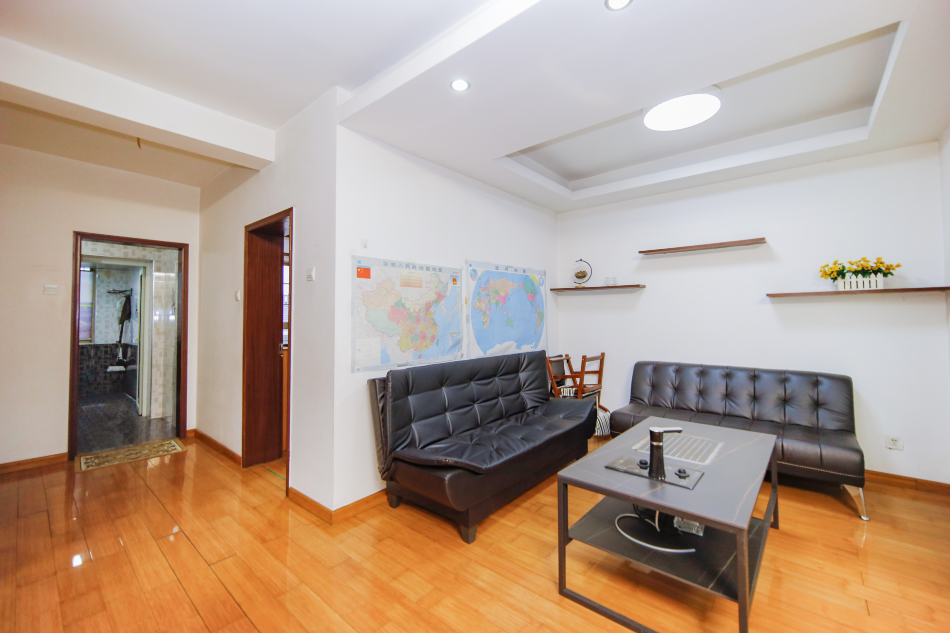 德馨园 3室2厅2卫 68.0万 德馨园 3室2厅2卫 68.0万客厅