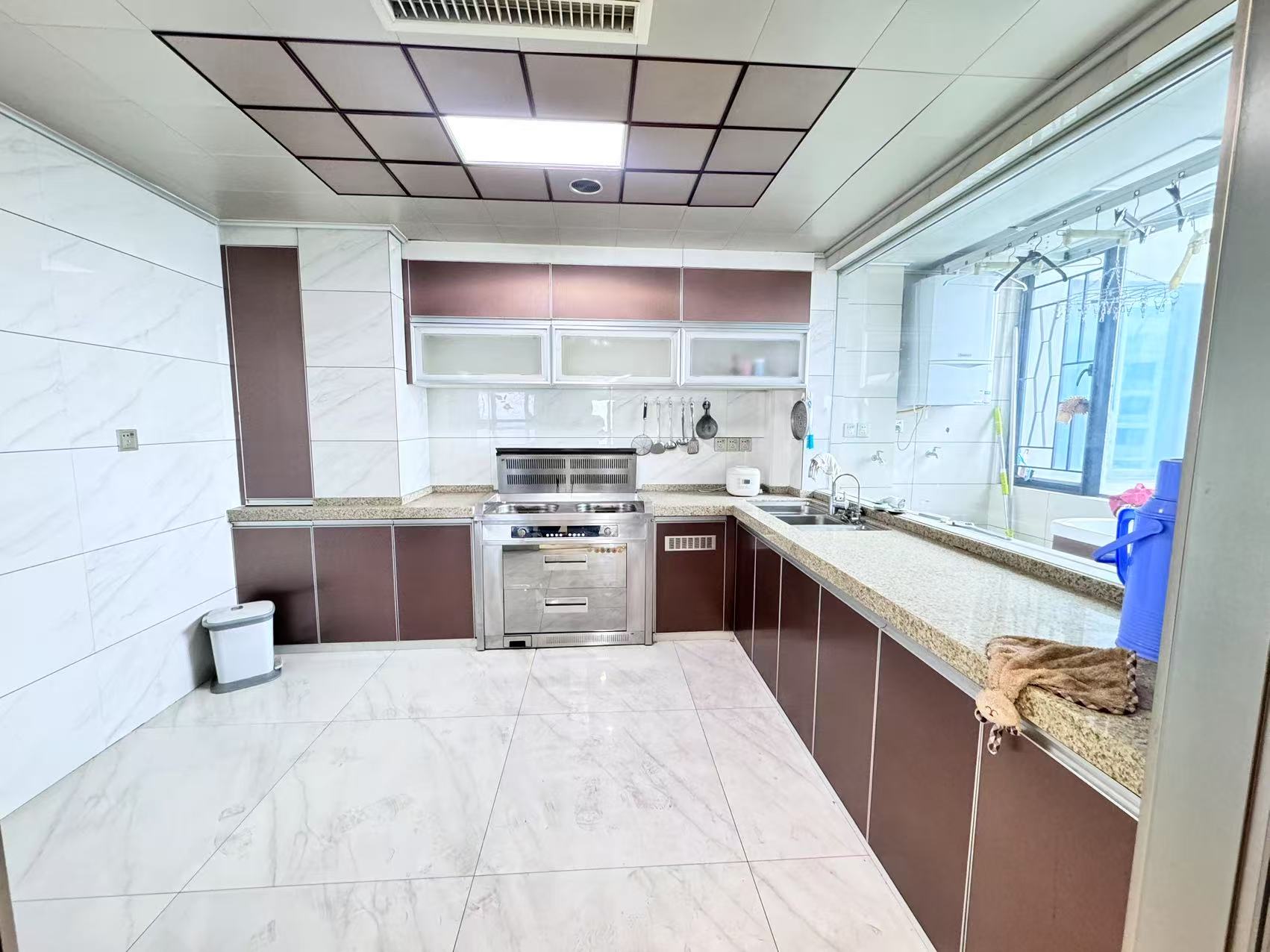 山水国际 5室2厅2卫 168.0万 山水国际 5室2厅2卫 168.0万室内图