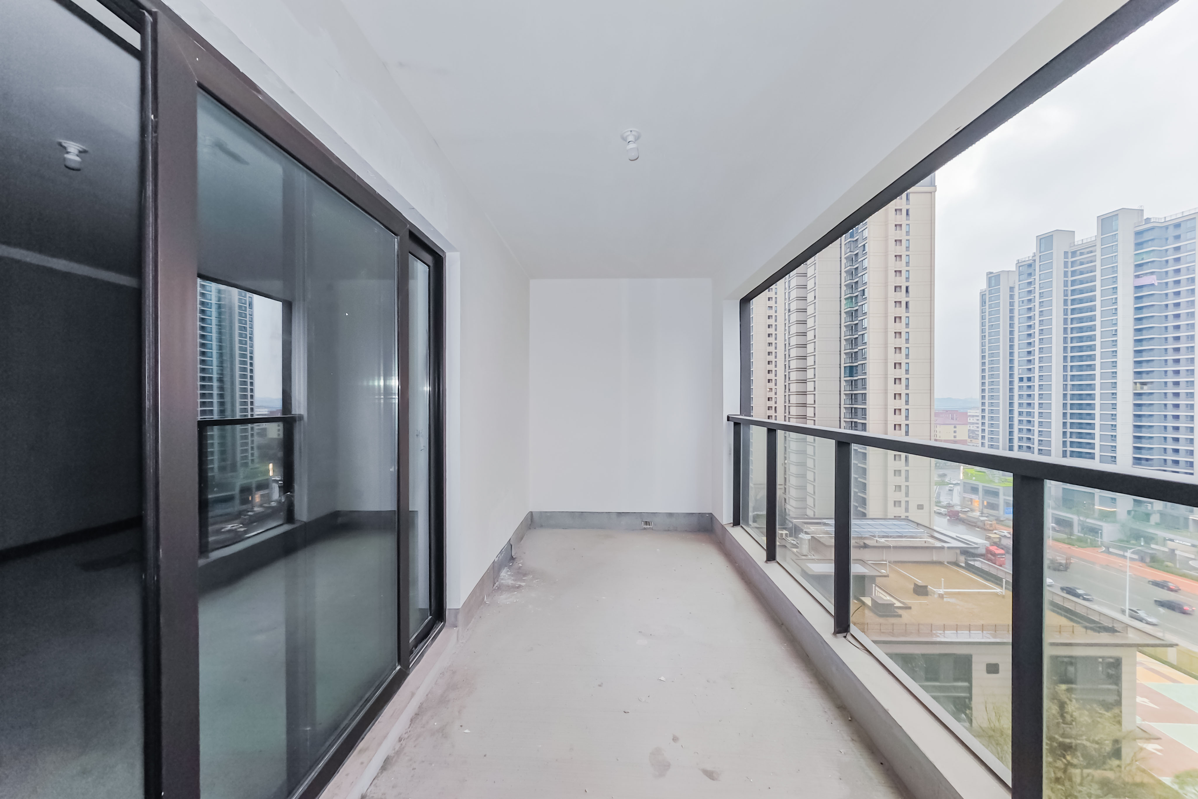 建发玖洲观澜  4室2厅2卫   360.00万其他
