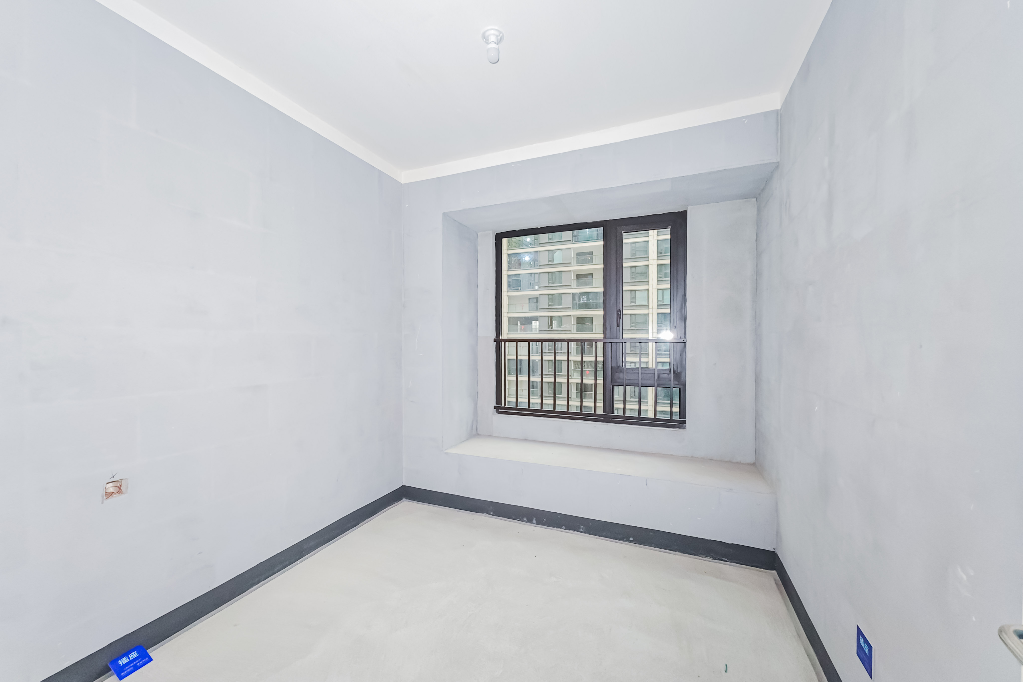建发玖洲观澜  4室2厅2卫   360.00万其他